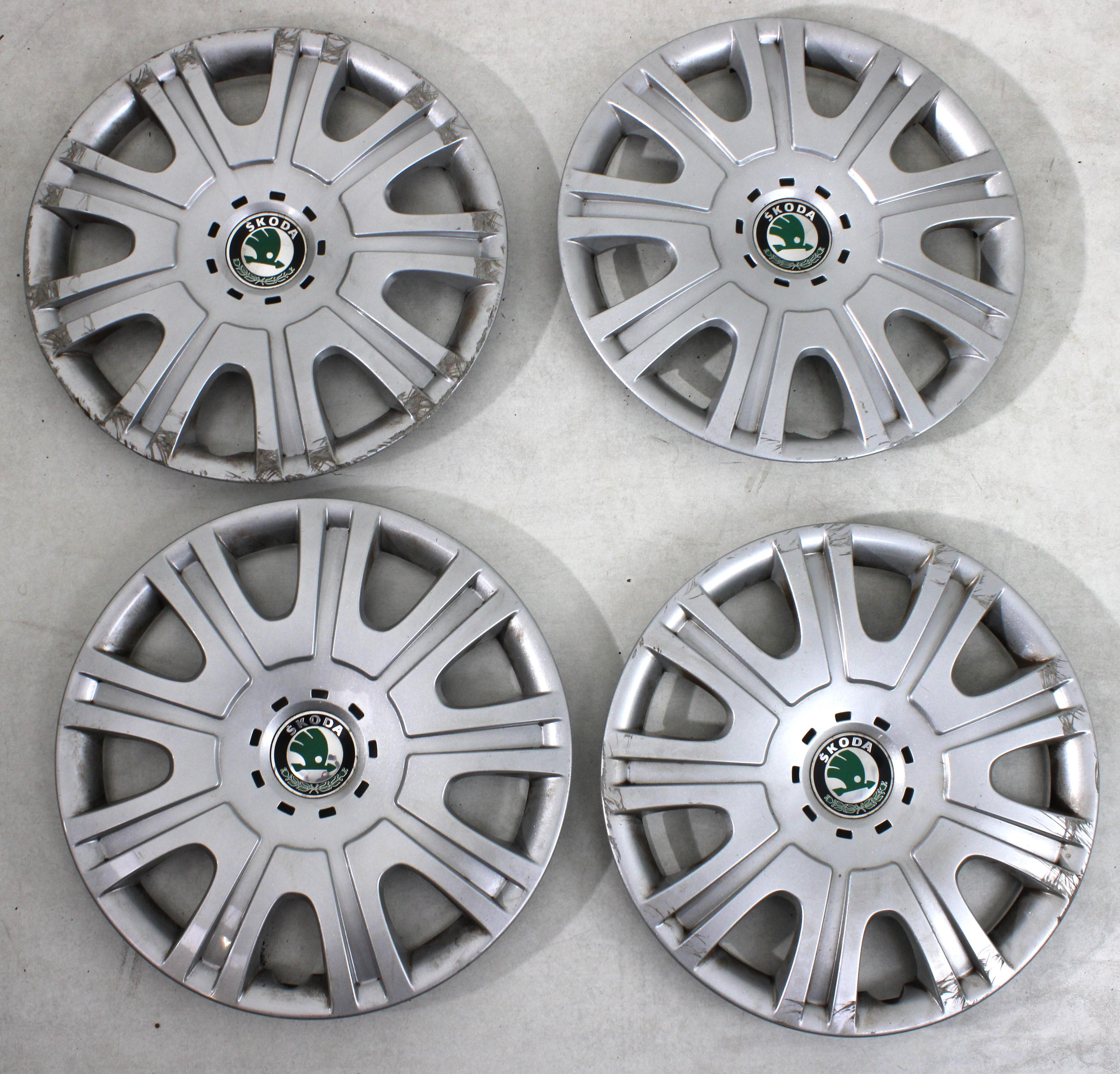 4 ORIGINAL 16" RADKAPPEN SKODA OCTAVIA SUPERB YETI