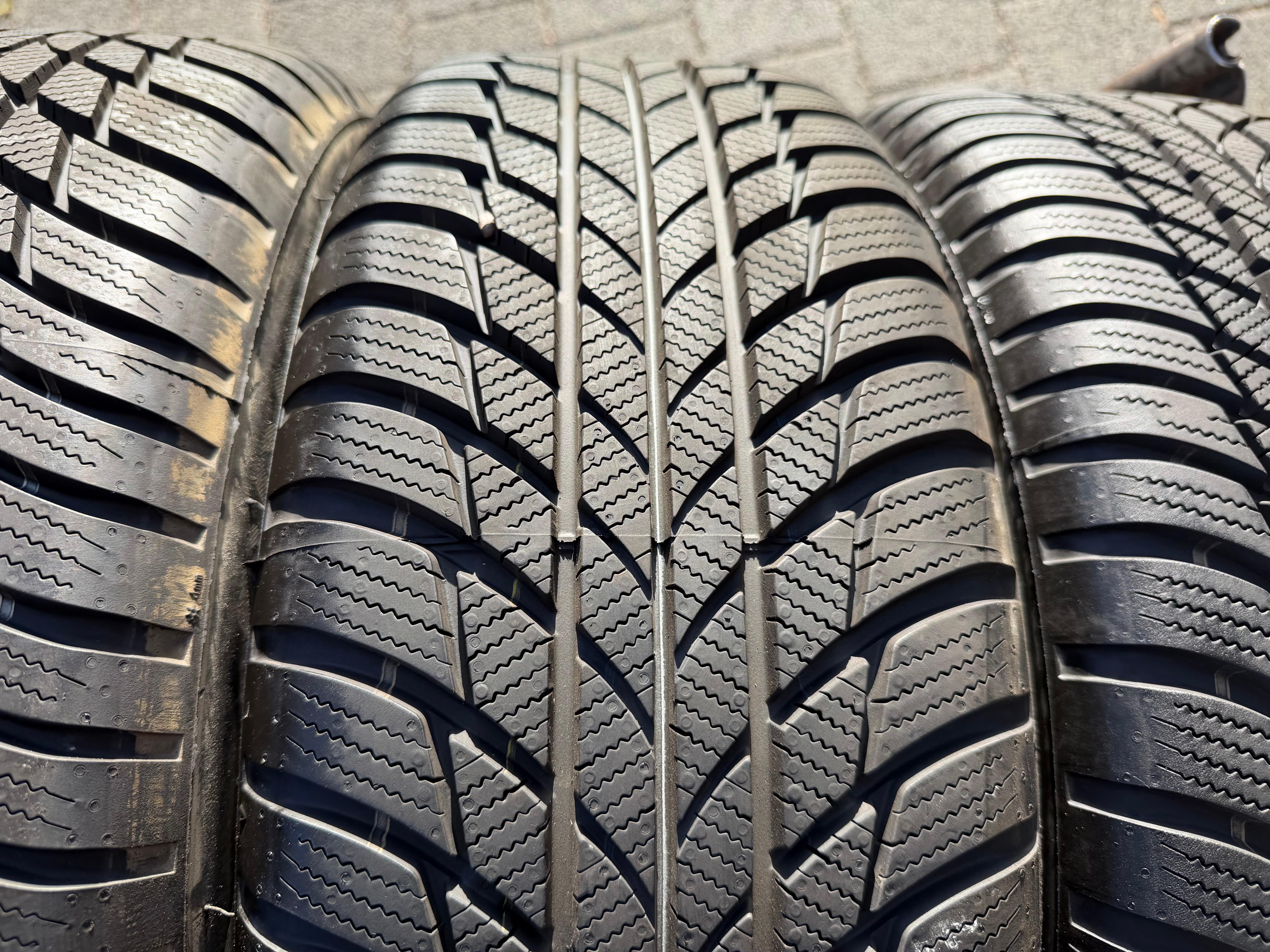 4 Winterräder Audi Q2 GA VW T-Roc 205/60R16 92H Bridgestone 5Q0601027AM