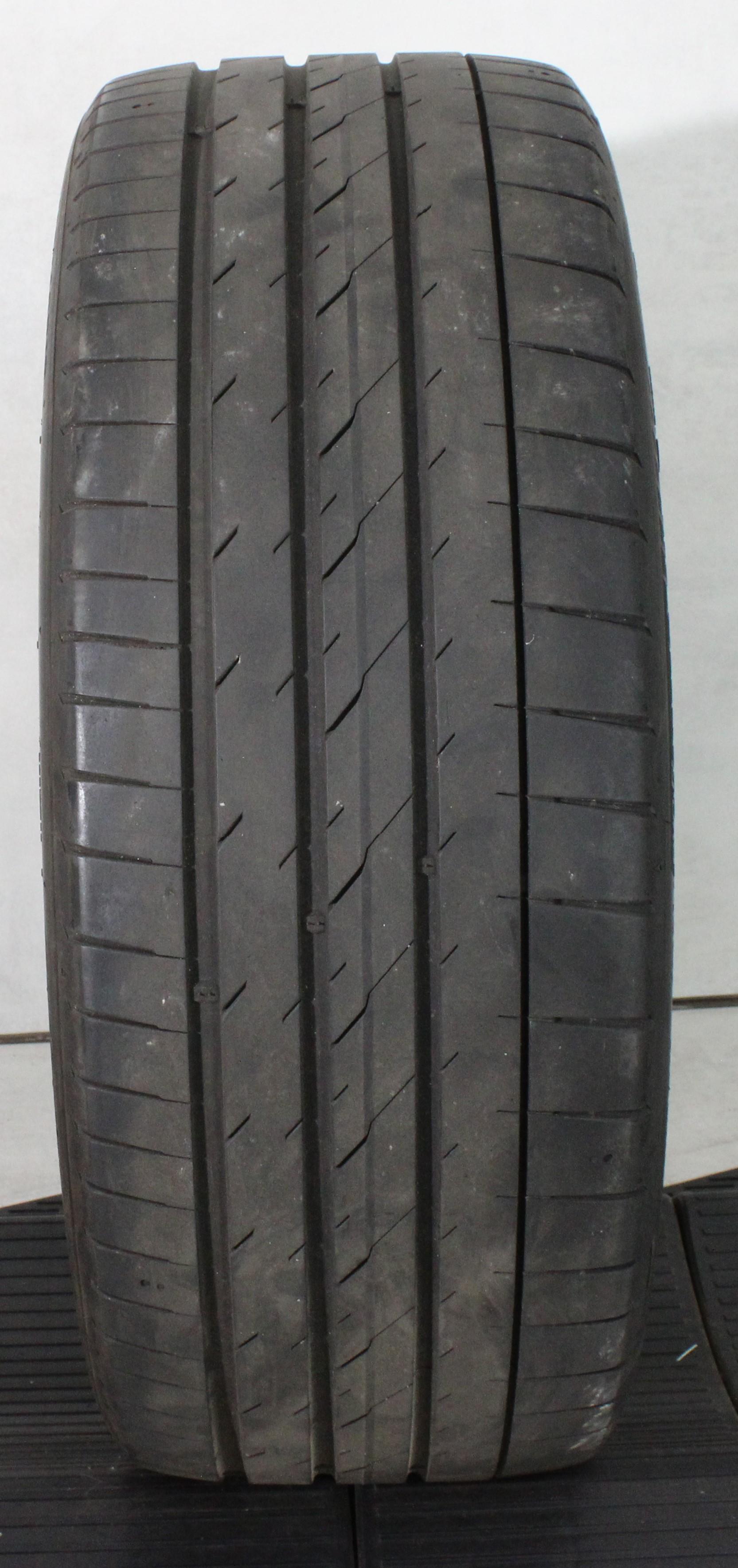 1 x 225/40R19 93Y Neumático de verano Hankook Ion Evo R 4,5-5 mm 2024