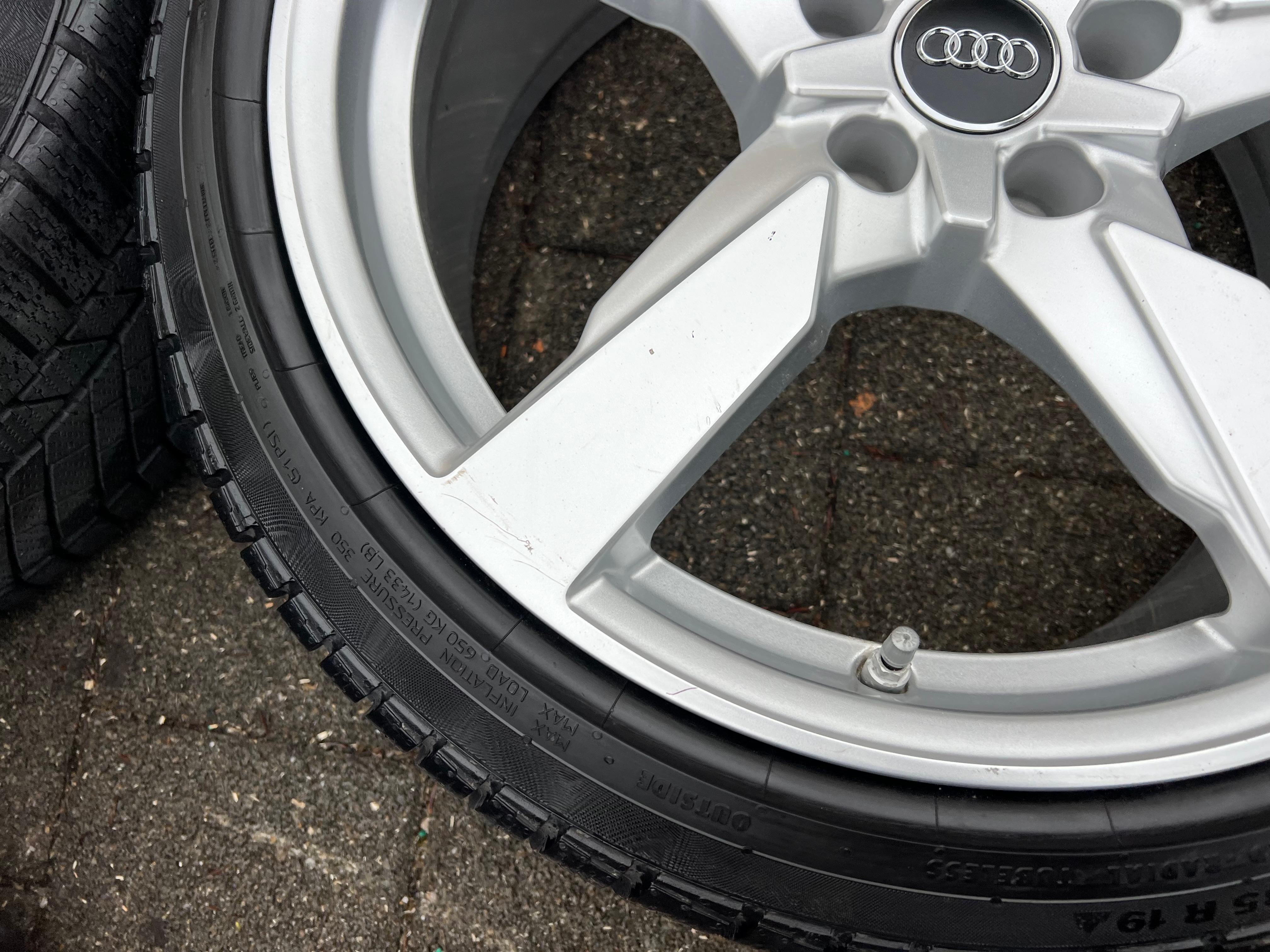 4 LLANTAS DE INVIERNO ORIGINALES DE ALUMINIO 19" AUDI TT TTS 8S 8S0601025AA 245/35R19 93W ENTREGA GRATUITA