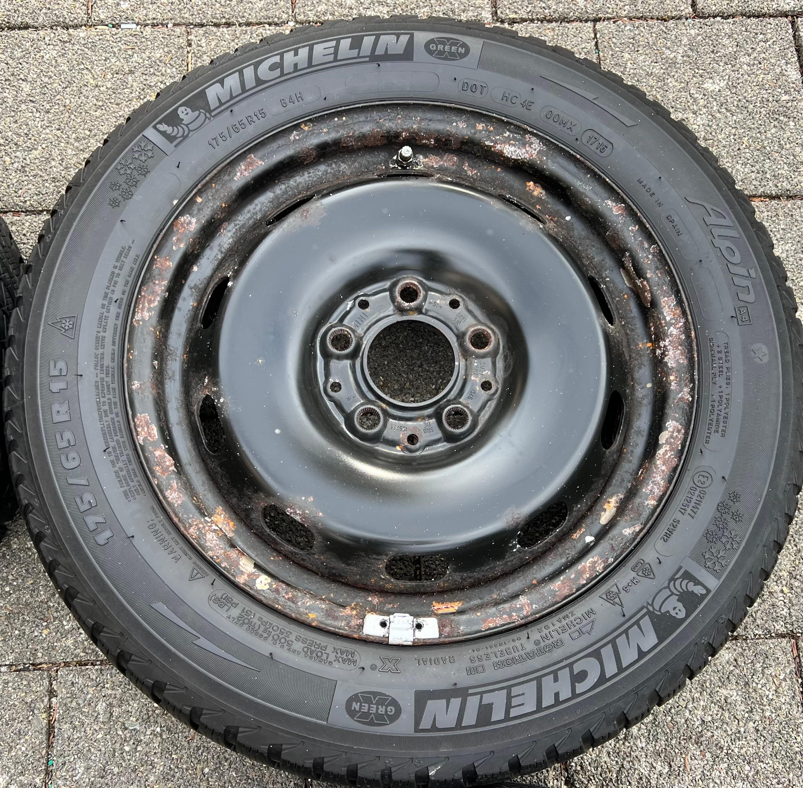 4 WINTERRÄDER MINI F55 F56 F57 175/65R15 84H RDKS 6851510 MICHELIN RDKS FREIHAUS