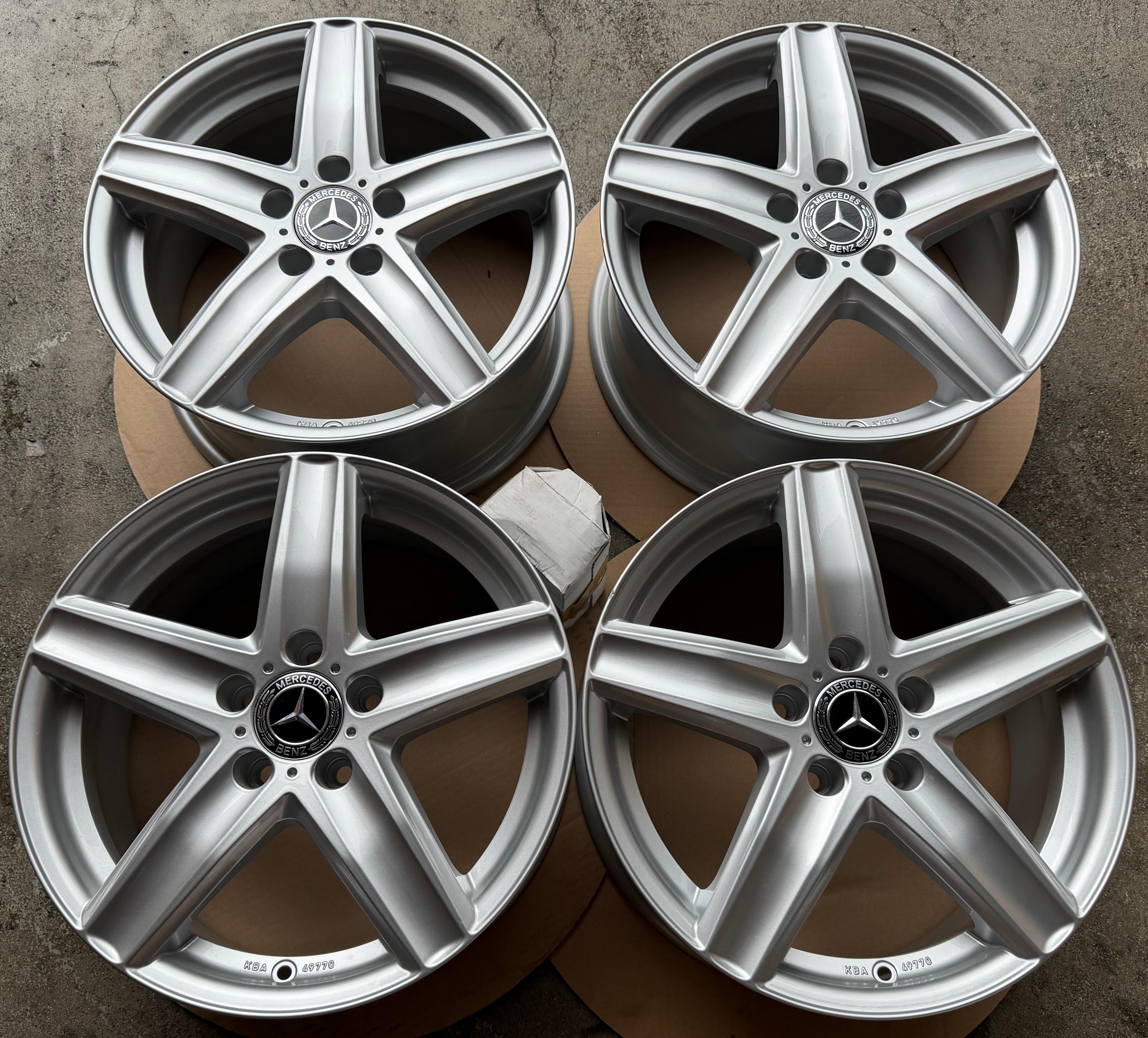 4 aluminium velgen 17" Mercedes A-Klasse, B-Klasse, C-Klasse, CL, CLA, GLC, GLK 7,5x17 ET45