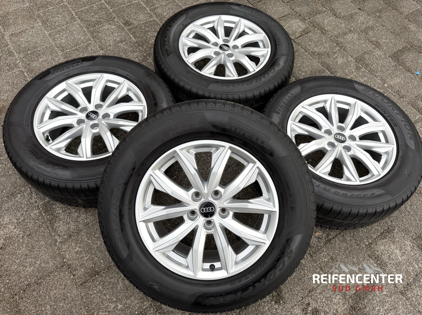 4 cerchi in lega originali da 17" Audi Q5 FY 80A601025J 7x17 ET34