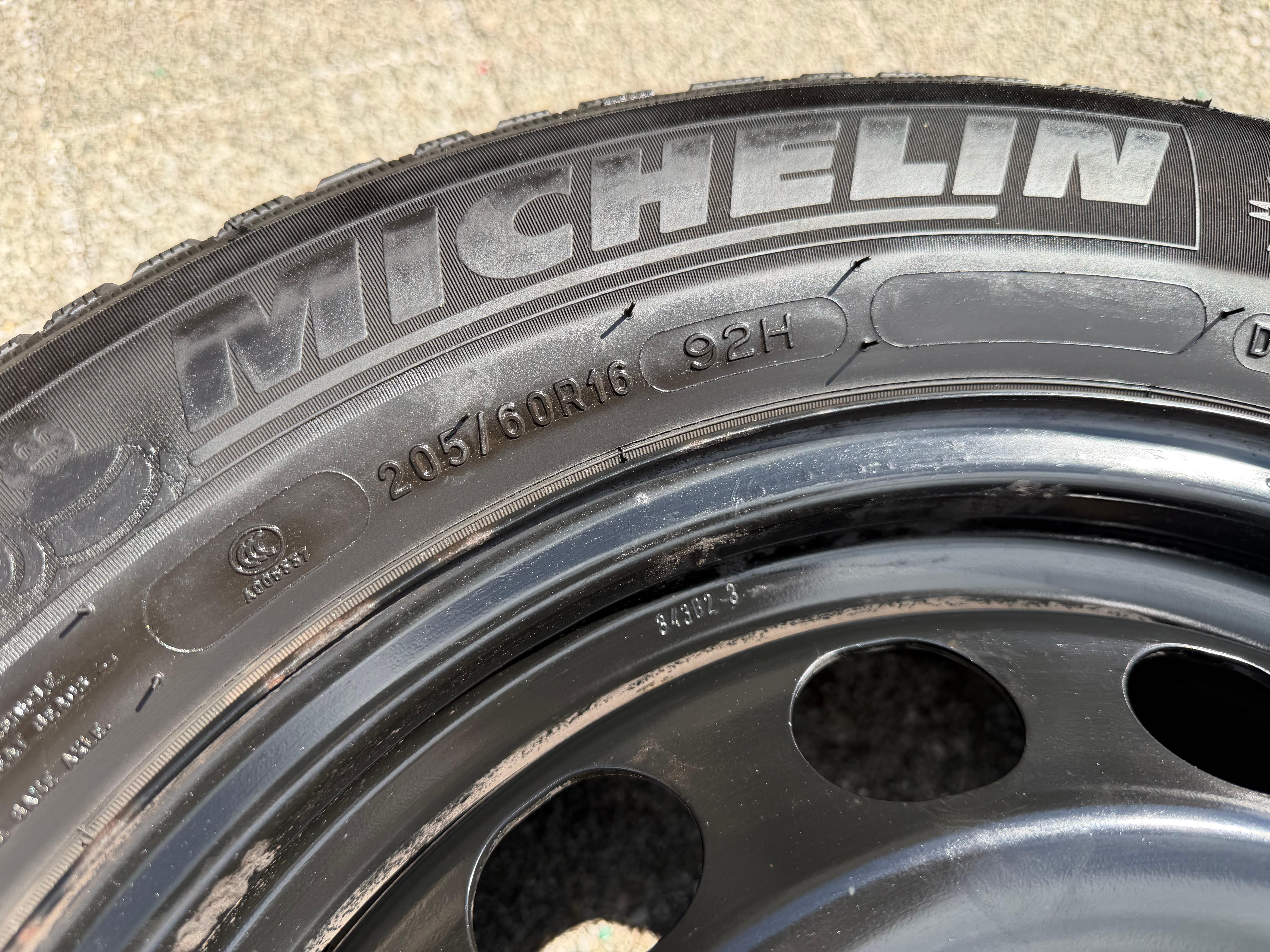 4 Winterräder Audi Q2 GA VW T-ROC A11 205/60R16 92H Michelin Alpin 5 Winterreifen