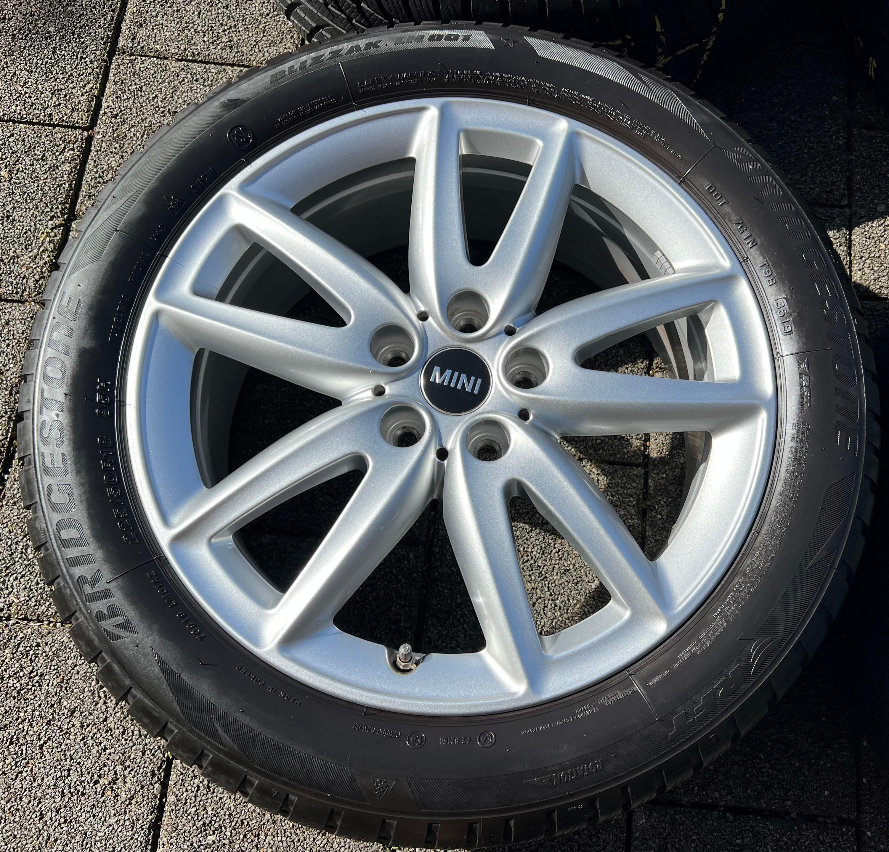 4 ORIGINAL 18" ALU WINTERRÄDER MINI COUNTRYMAN F60 225/50R18 95H 6888852 FREIHAU