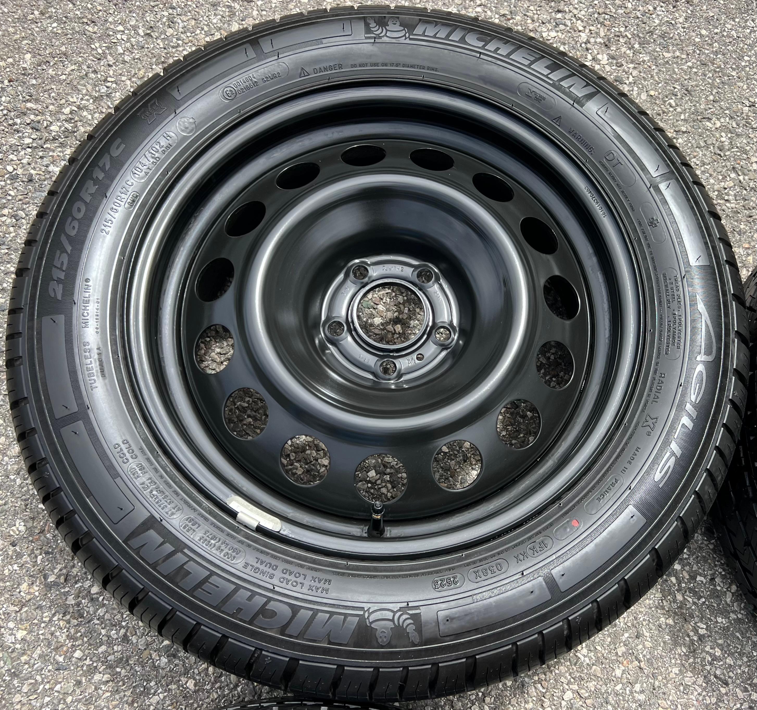 4 ROUES D'ÉTÉ PEUGEOT EXPERT V 215/60R17C 104/102H MICHELIN AGILIS 2023 FRANCO DOMICILE