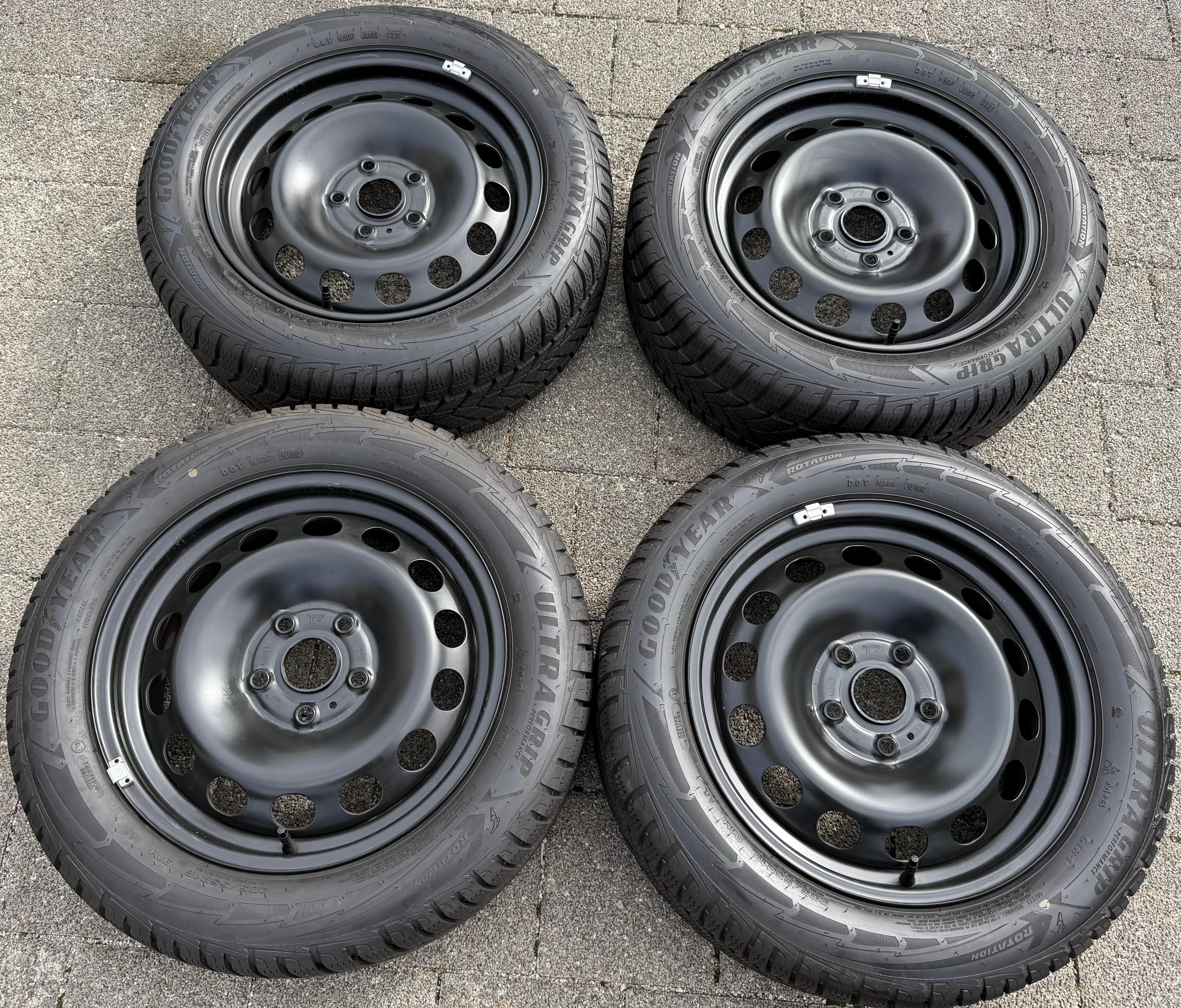 4 Winterräder Audi A3 8V Sportback Cabrio  205/55R16 91H Goodyear 8V0601027A 2021
