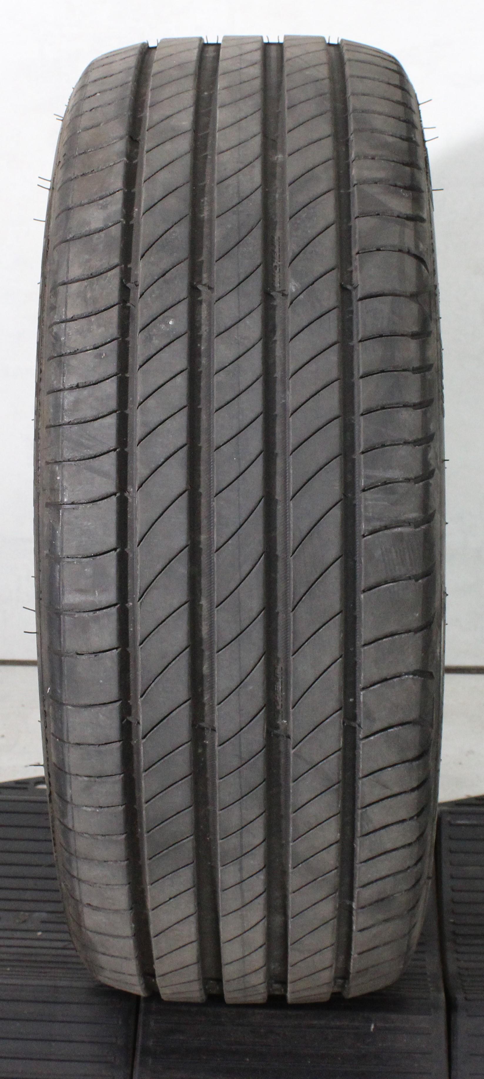 1 x 205/45R17 88H zomerband Michelin Primacy 4 S2 5-5,5mm 2022 XL