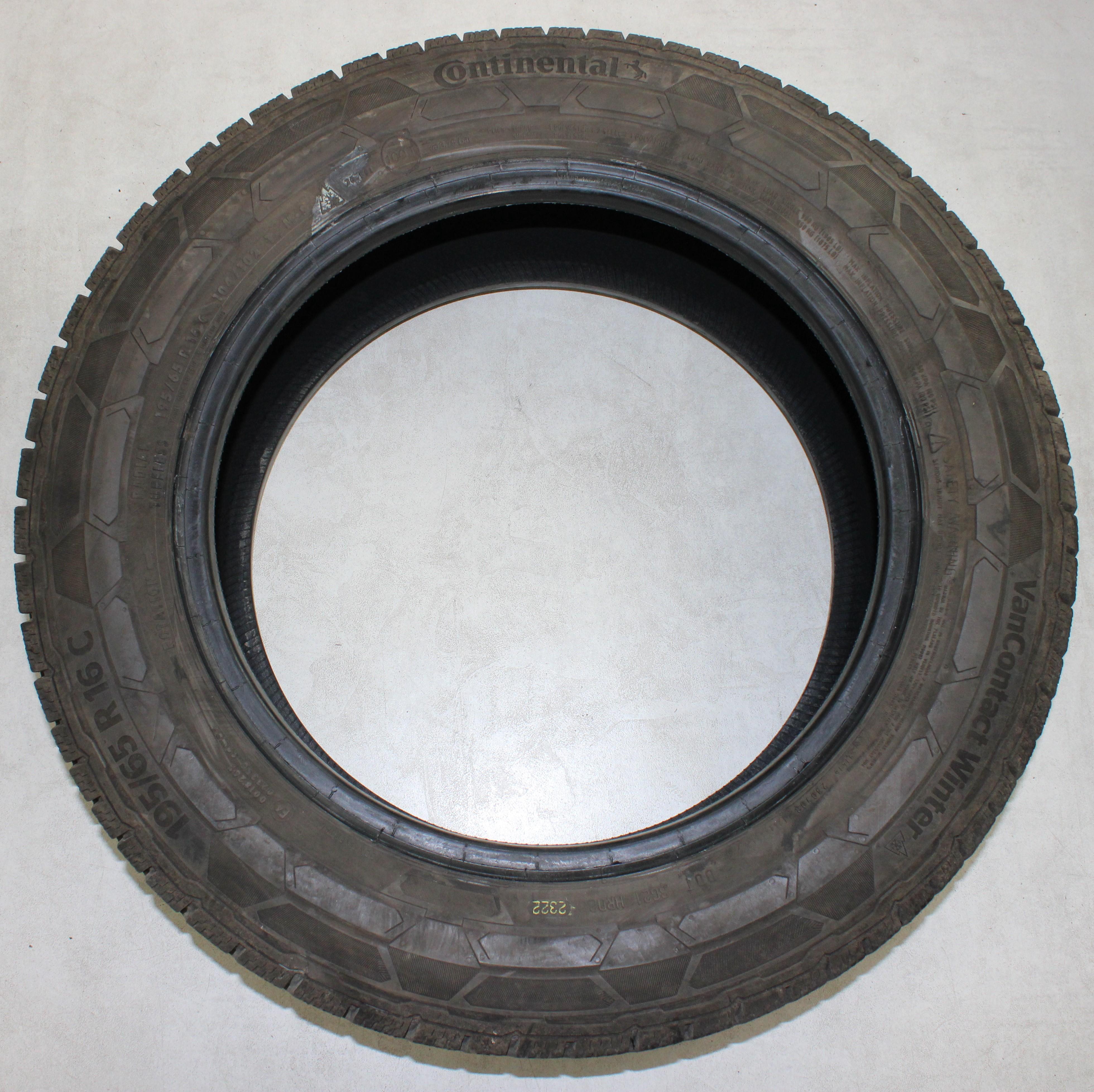 1 x 195/65R16C 104/102T Pneus hiver Continental VanContact Winter 5,5-6mm 2022