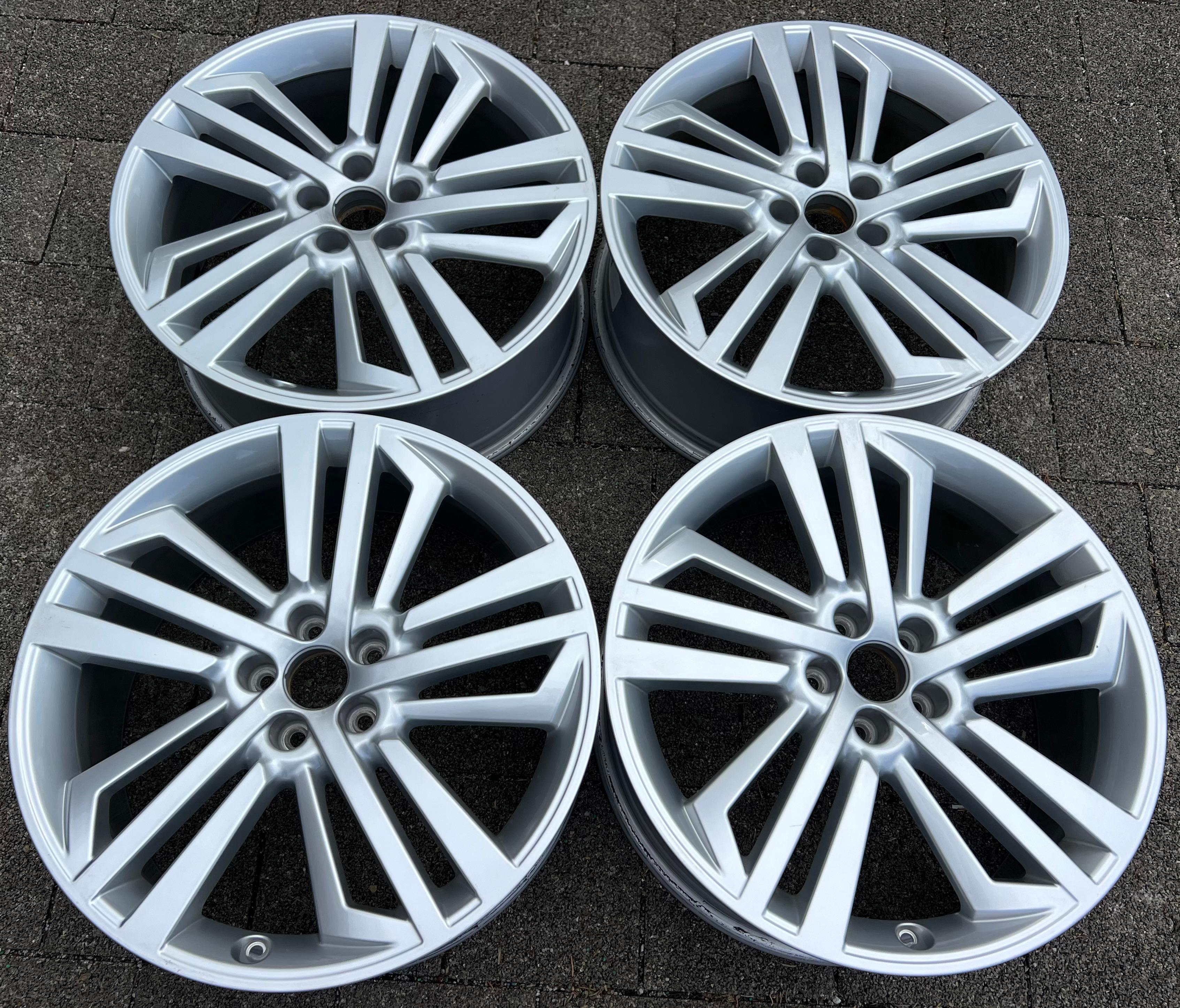 4 ORIGINAL 20" ALUFELGEN FELGEN 80A601025L AUDI Q5 SQ5 FY 8x20 ET39 FREIHAUS
