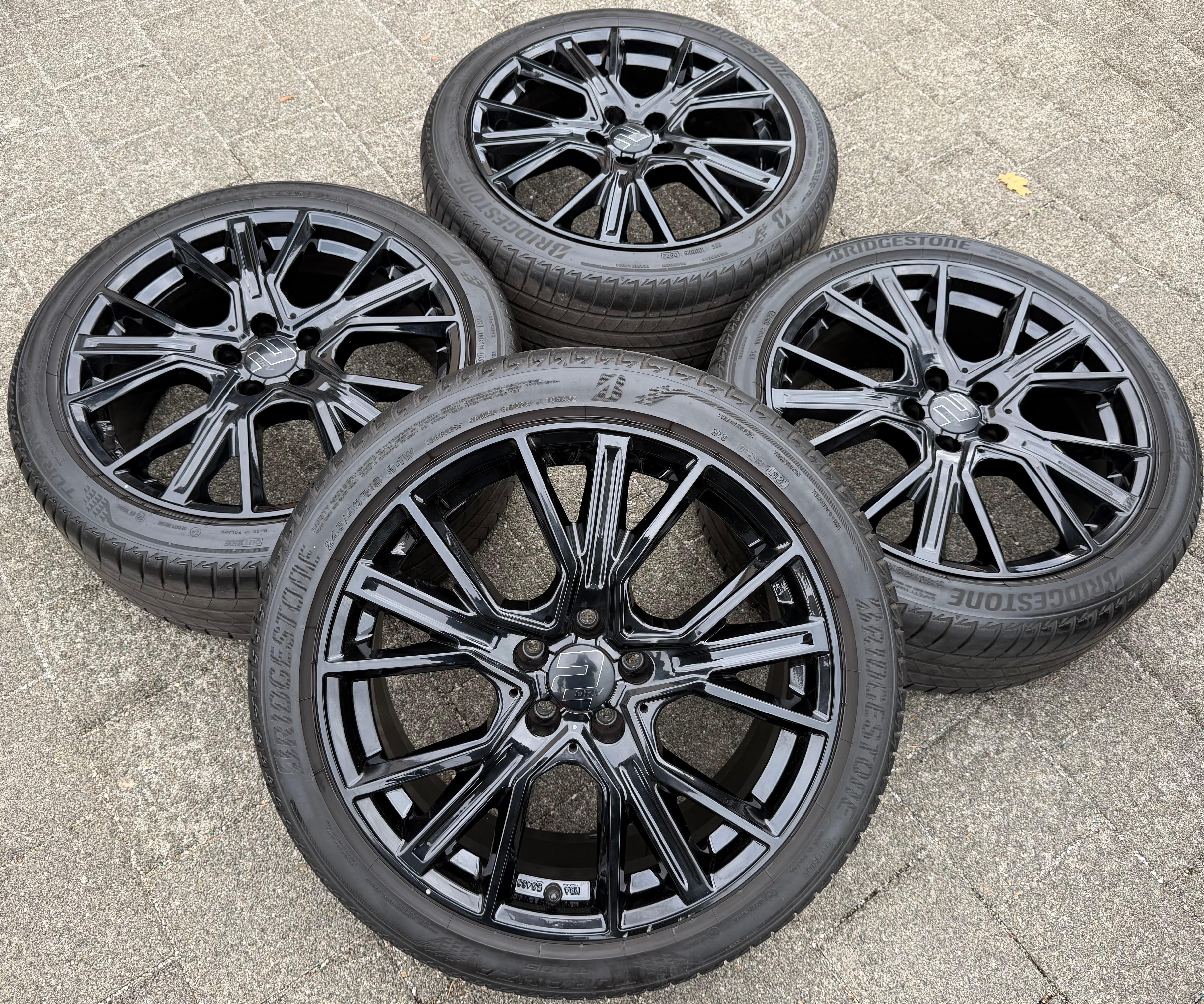 4 Alu 19" Sommerräder Audi A8 4E Q3 8U Seat Ateca VW Arteon Tiguan 245/40R19 94W