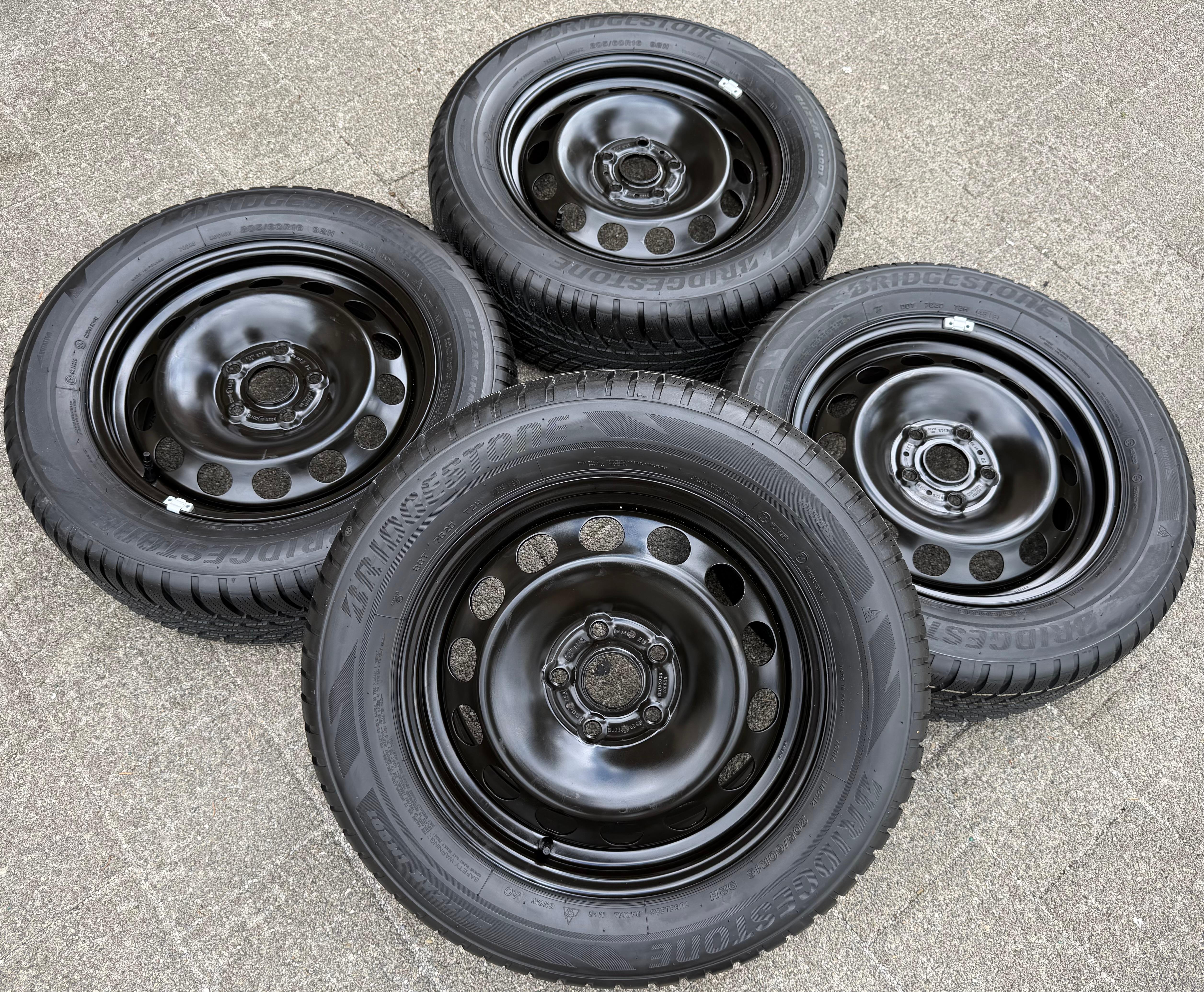 4 Winterräder Audi Q2 GA VW T-Roc  205/60R16 92H Bridgestone 5Q0601027AM
