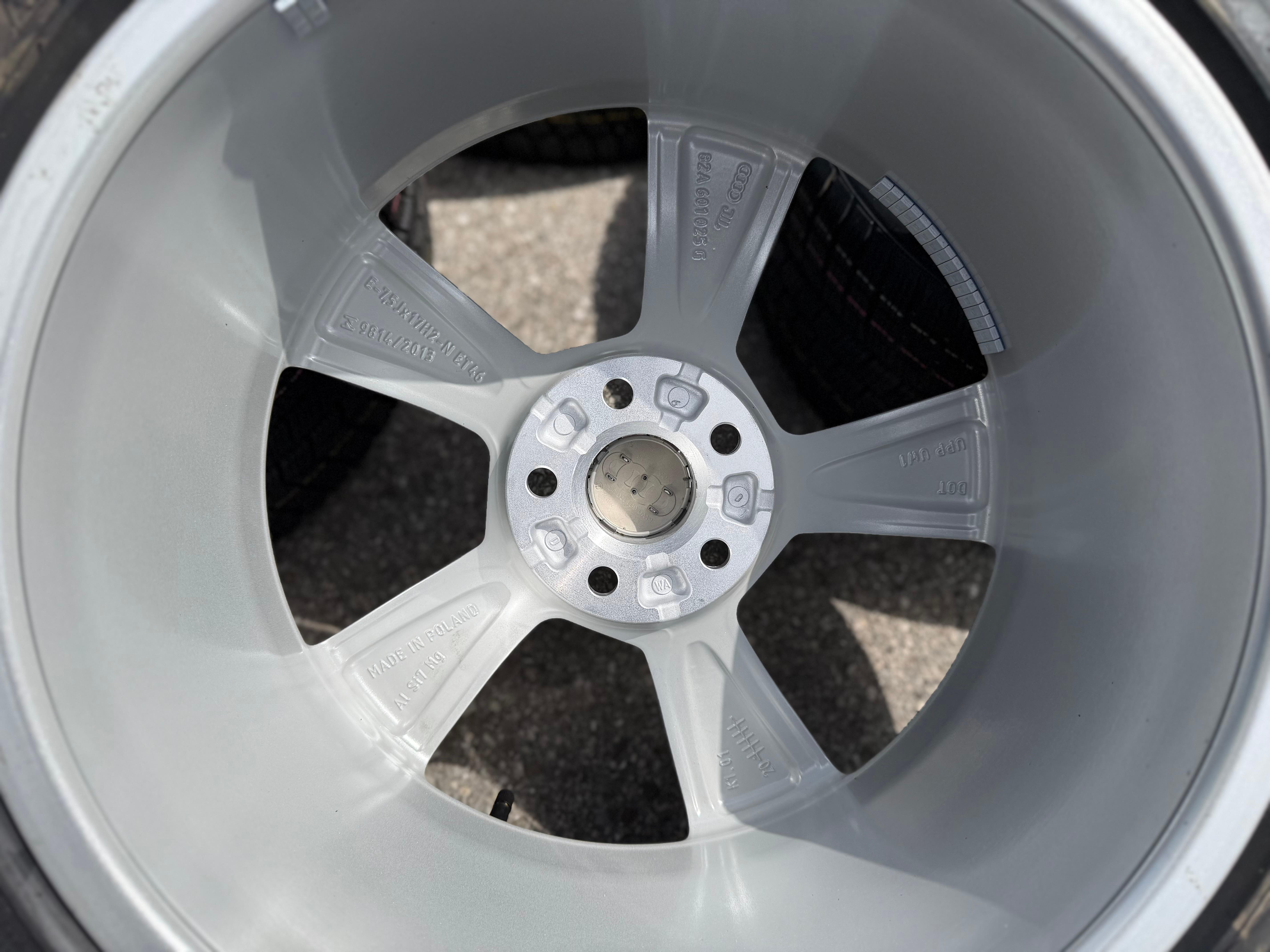 4 ORIGINAL 17" ALU WINTERRÄDER AUDI A1 S1 GB 82A601025G 215/45R17 91W HANKOOK