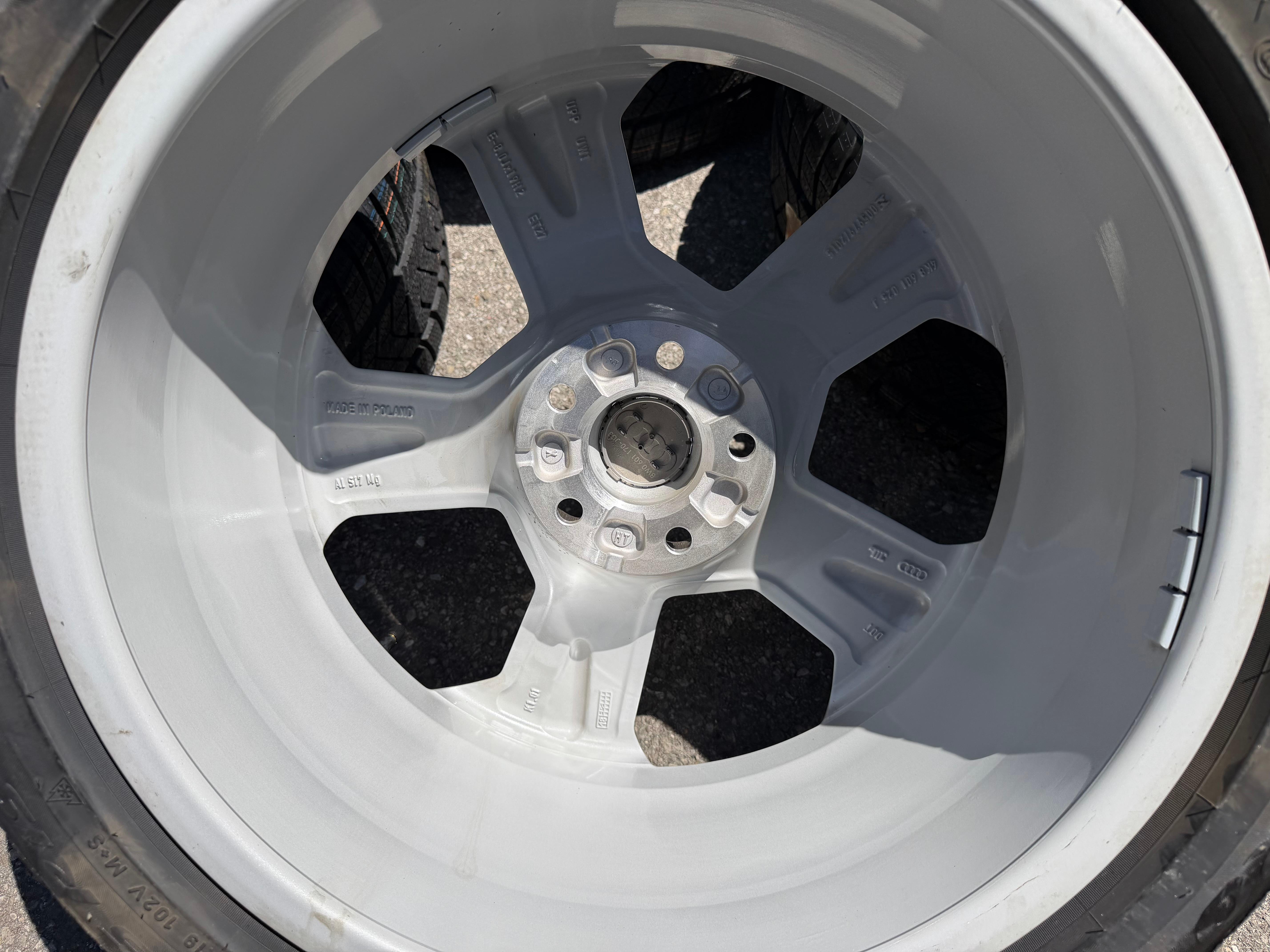 4 Original 19" Alu Winterräder Audi A7 Sportback 4K 4K8601025D 245/45R19 102V Pirelli