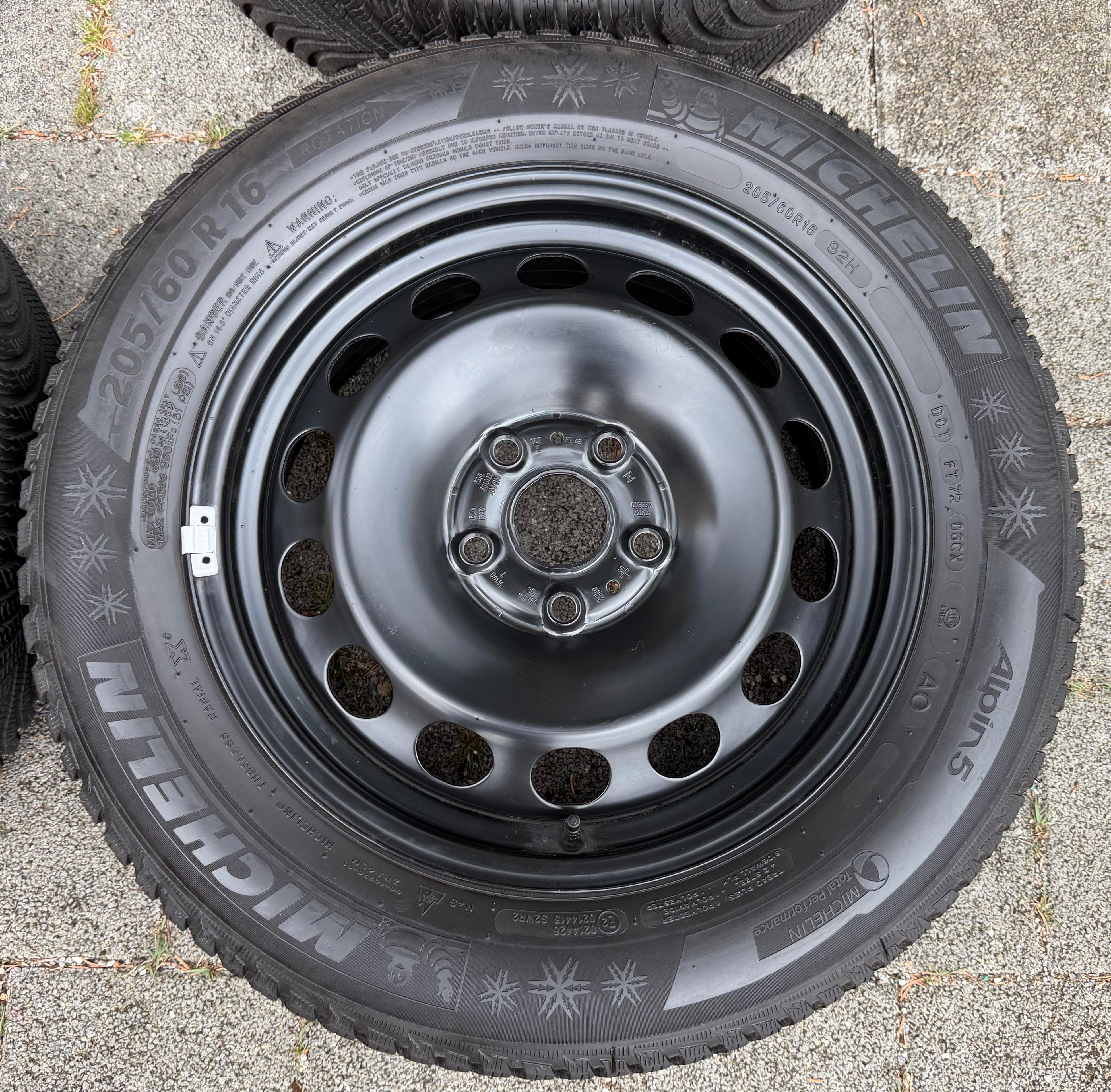 4 Winterräder Audi Q2 GA VW T-ROC A11 205/60R16 92H Michelin Alpin 5 Winterreifen