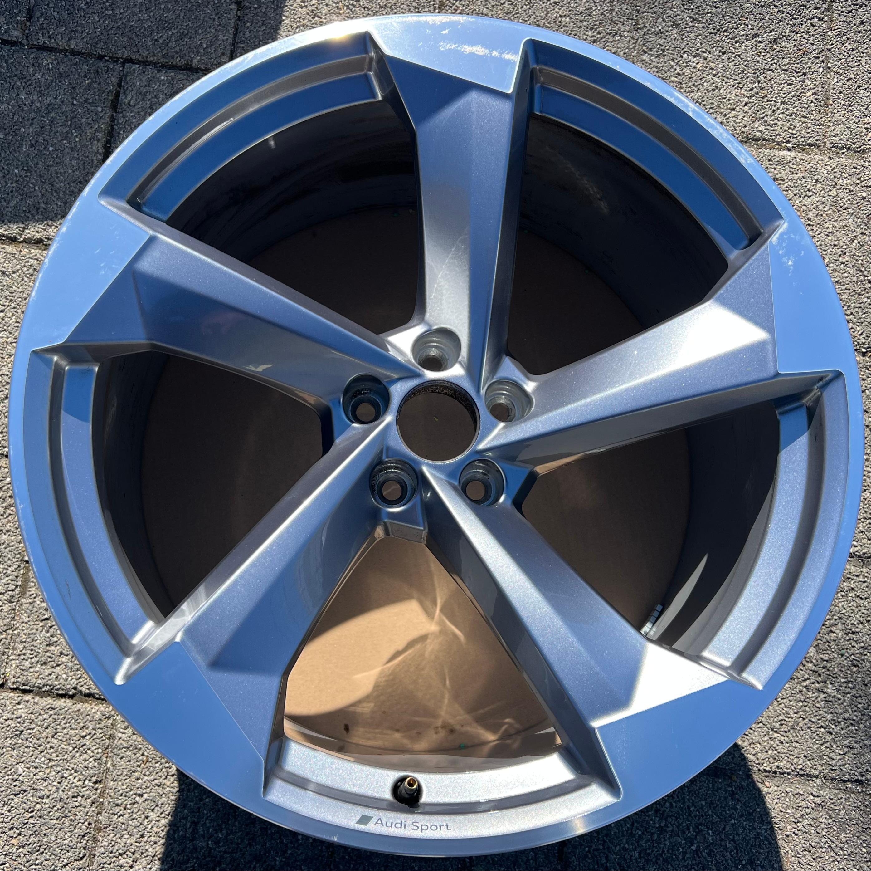 1 X ORIGINAL 21" ALUFELGE AUDI Q8 SQ8 4M8601025M 10x21 ET20 FREIHAUS