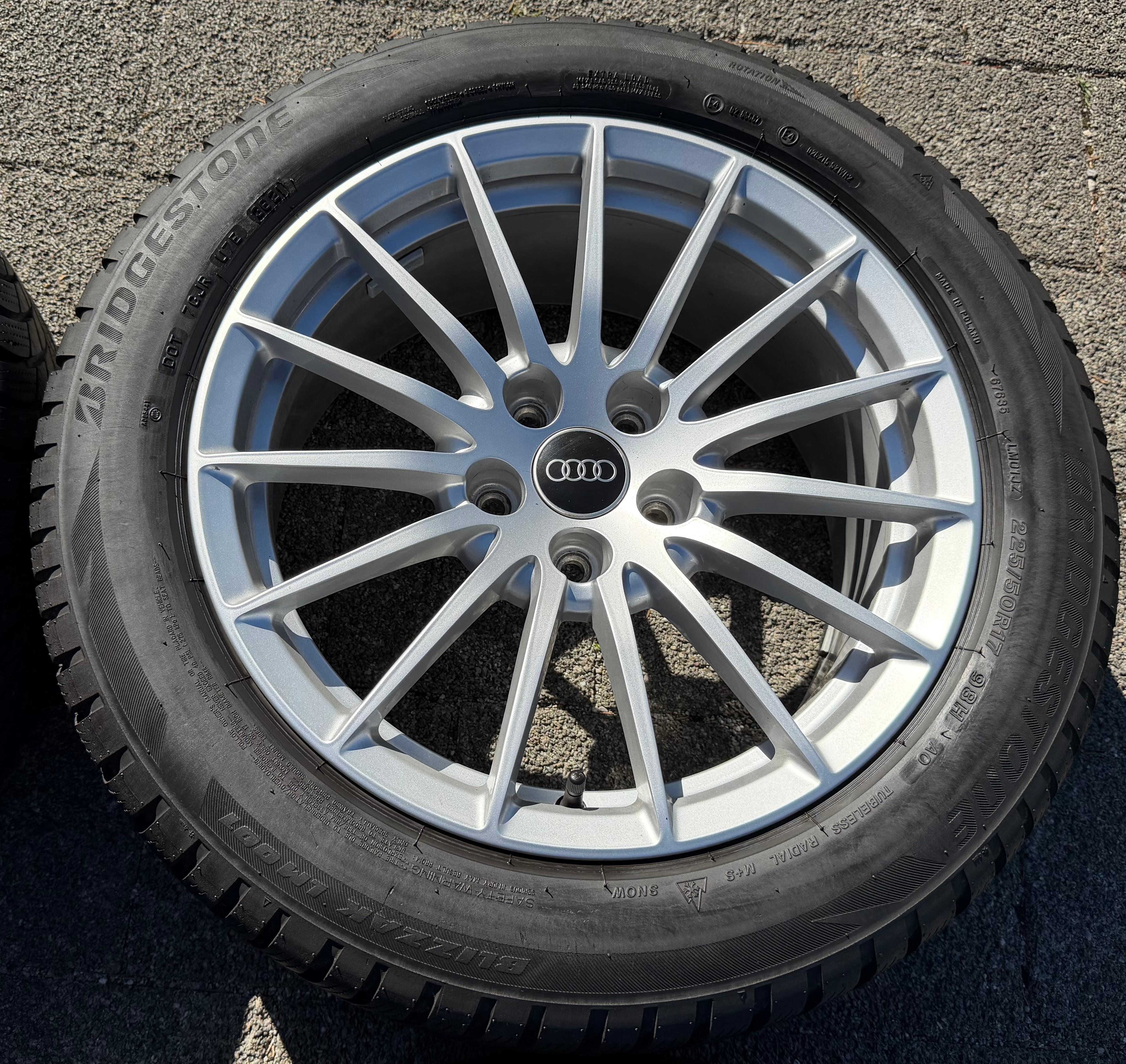 4 Original 17" Alu Winterräder Audi A5 F5 8W 225/50R17 98H 8W0601025AE Bridgestone