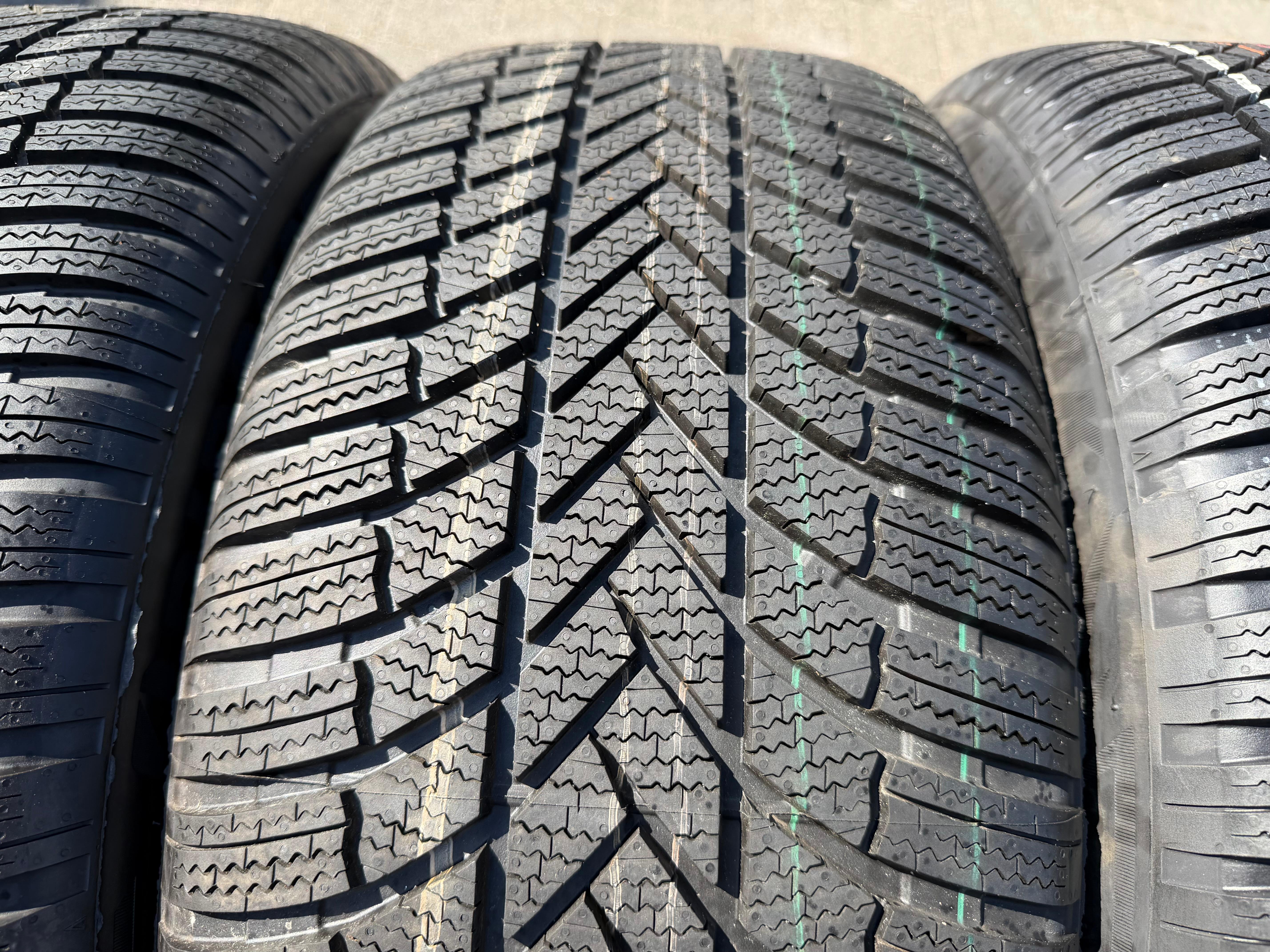 4 winterbanden Audi Q4, Škoda Elroq, Enyak, VW ID.4, ID.5, 1EA601027B, BRIDGESTONE, 2023, NIEUW