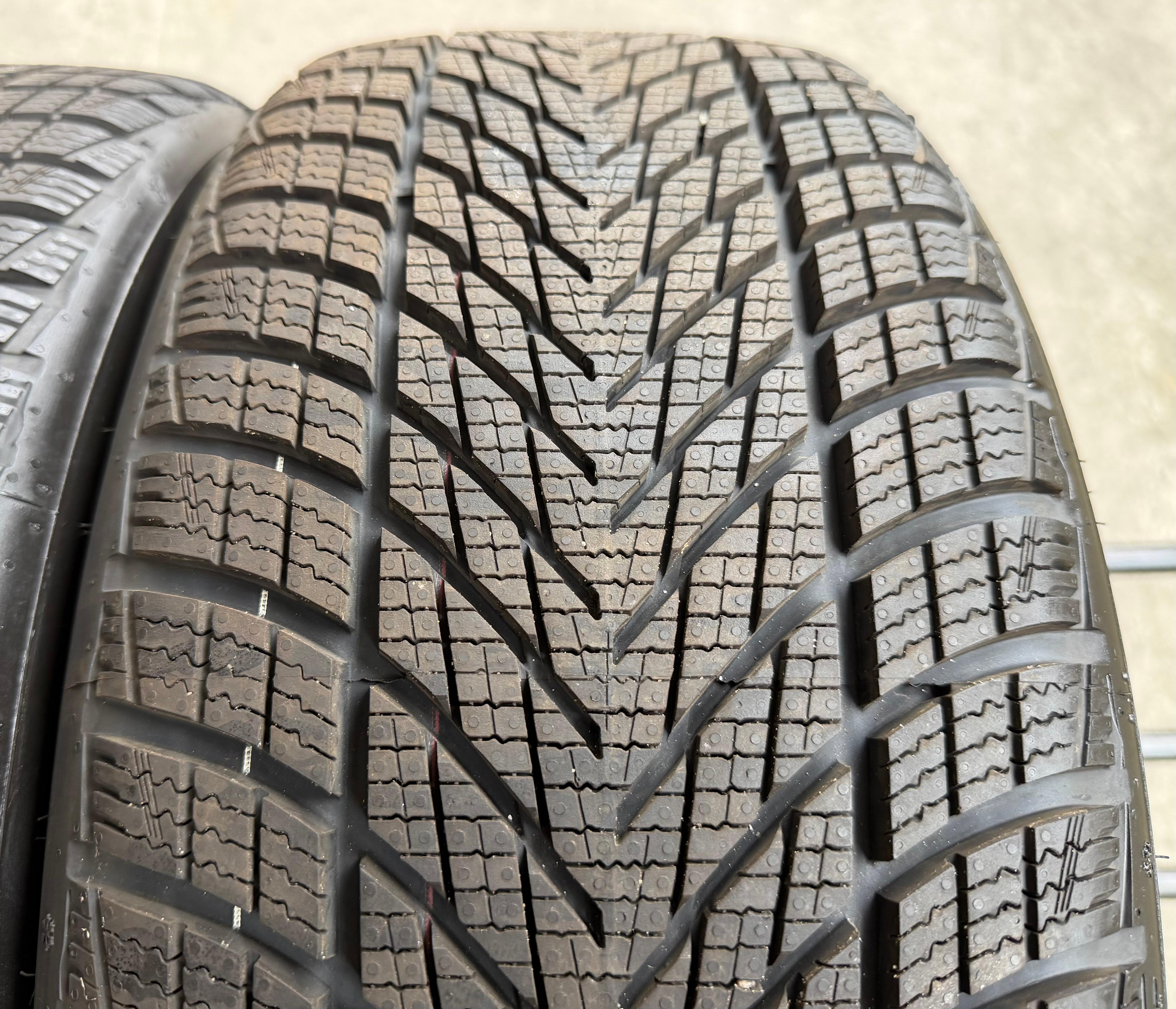 4 ORIGINAL 19" ALU WINTERRÄDER AUDI A5 S5 FU2 B10 8B3601025AS 245/40R19 98H 2025