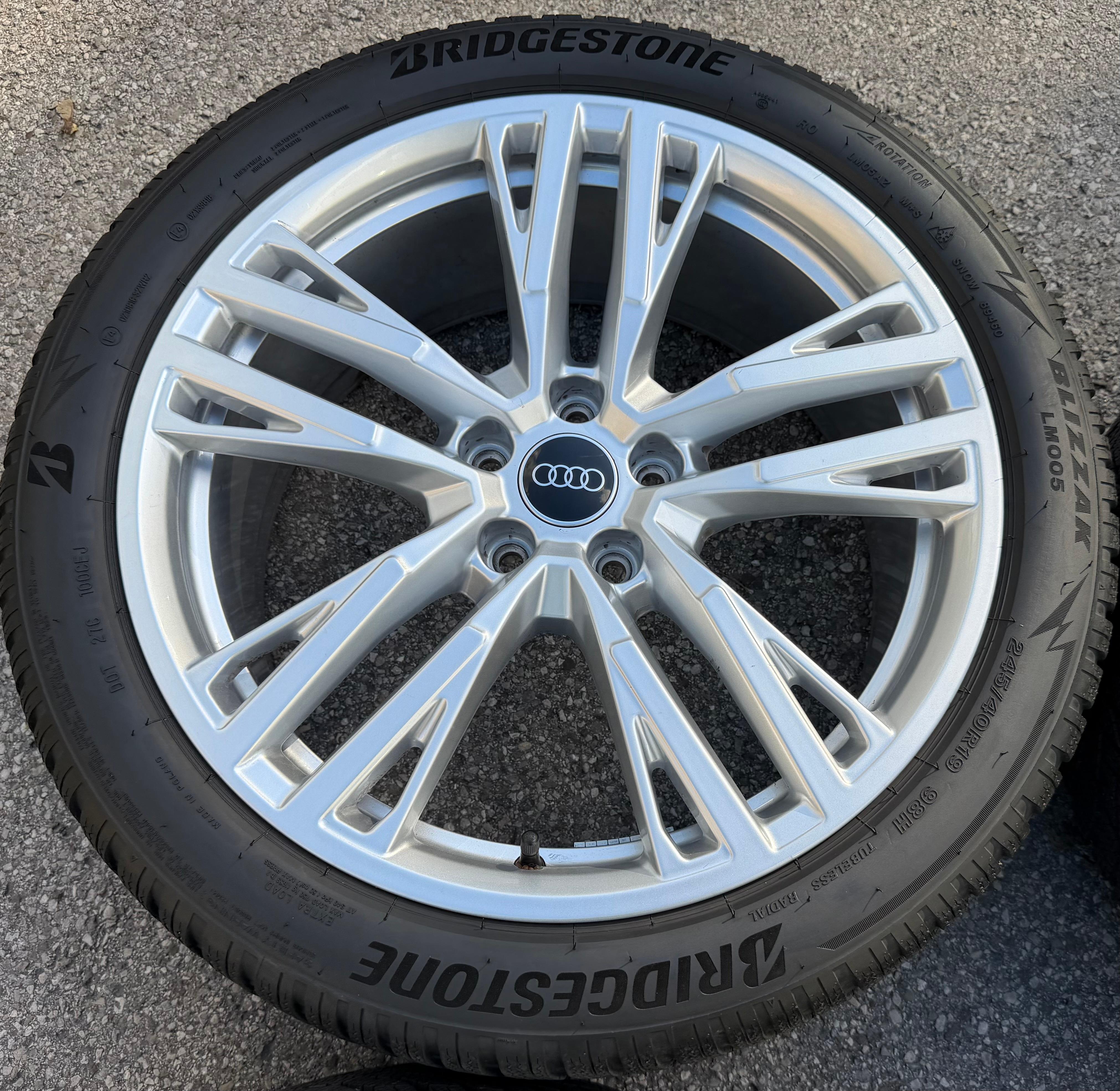 4 RUEDAS DE INVIERNO ORIGINALES DE ALEACIÓN DE 19" PARA AUDI A5 S5 FU2 B10 8B3601025AS 245/40R19 98H 2024