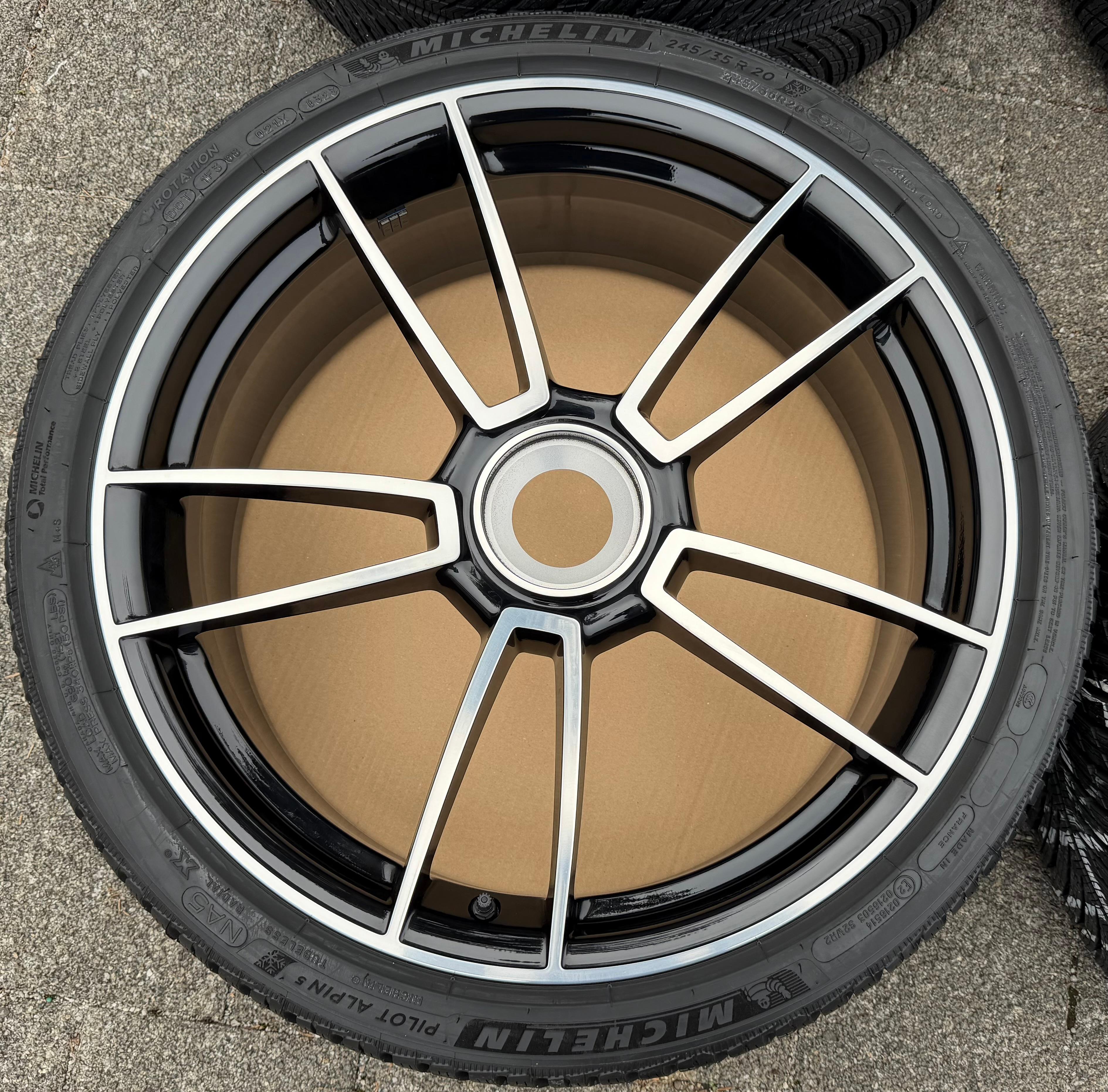 4 originele 20" 21" lichtmetalen winterwielen Porsche 911 992 Turbo S 992601025AB 992601025AC centrale wielsluiting NIEUW