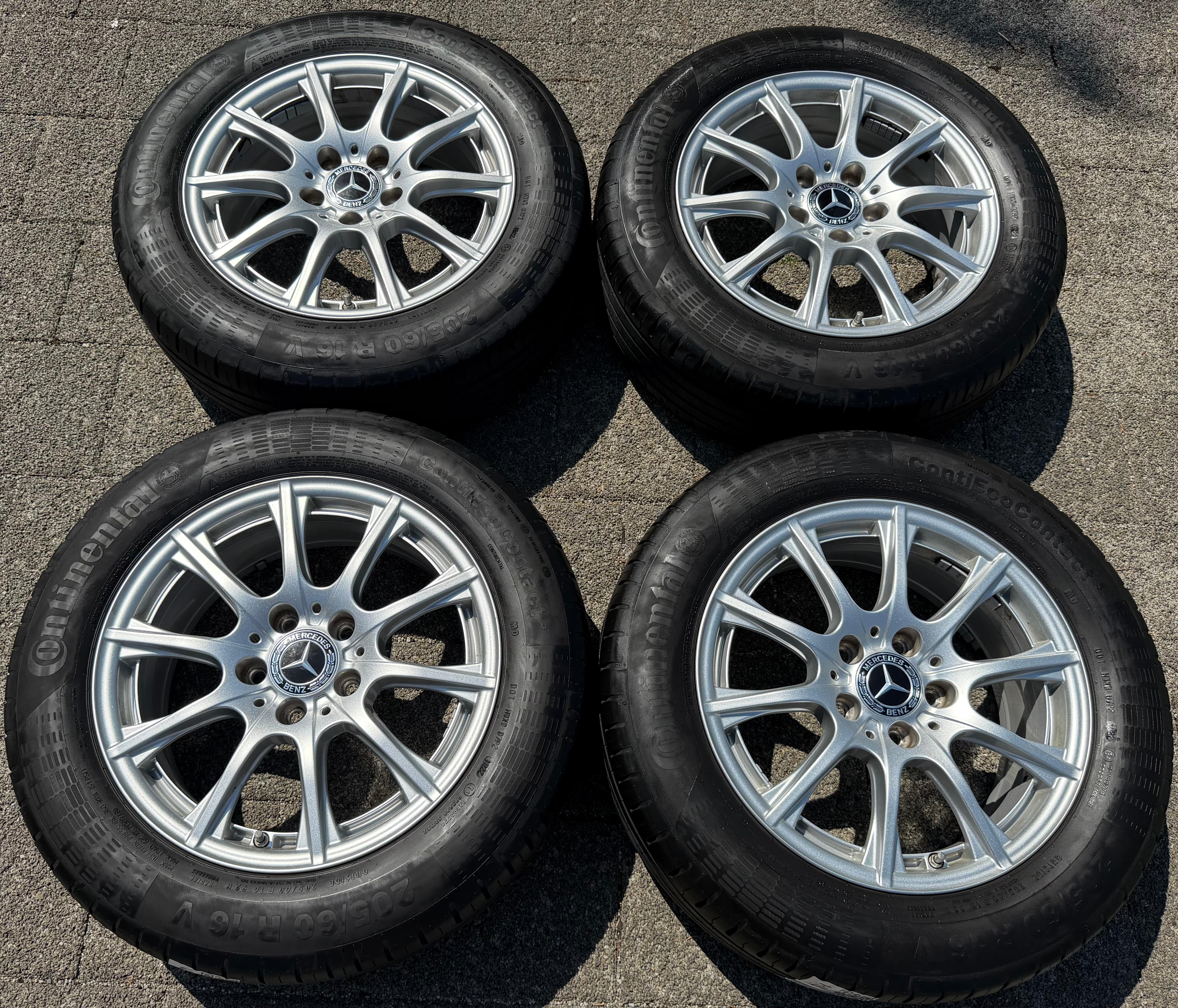4 ruedas de verano originales de aluminio Mercedes Clase C W205 205 A2054012400 2022 RDKS