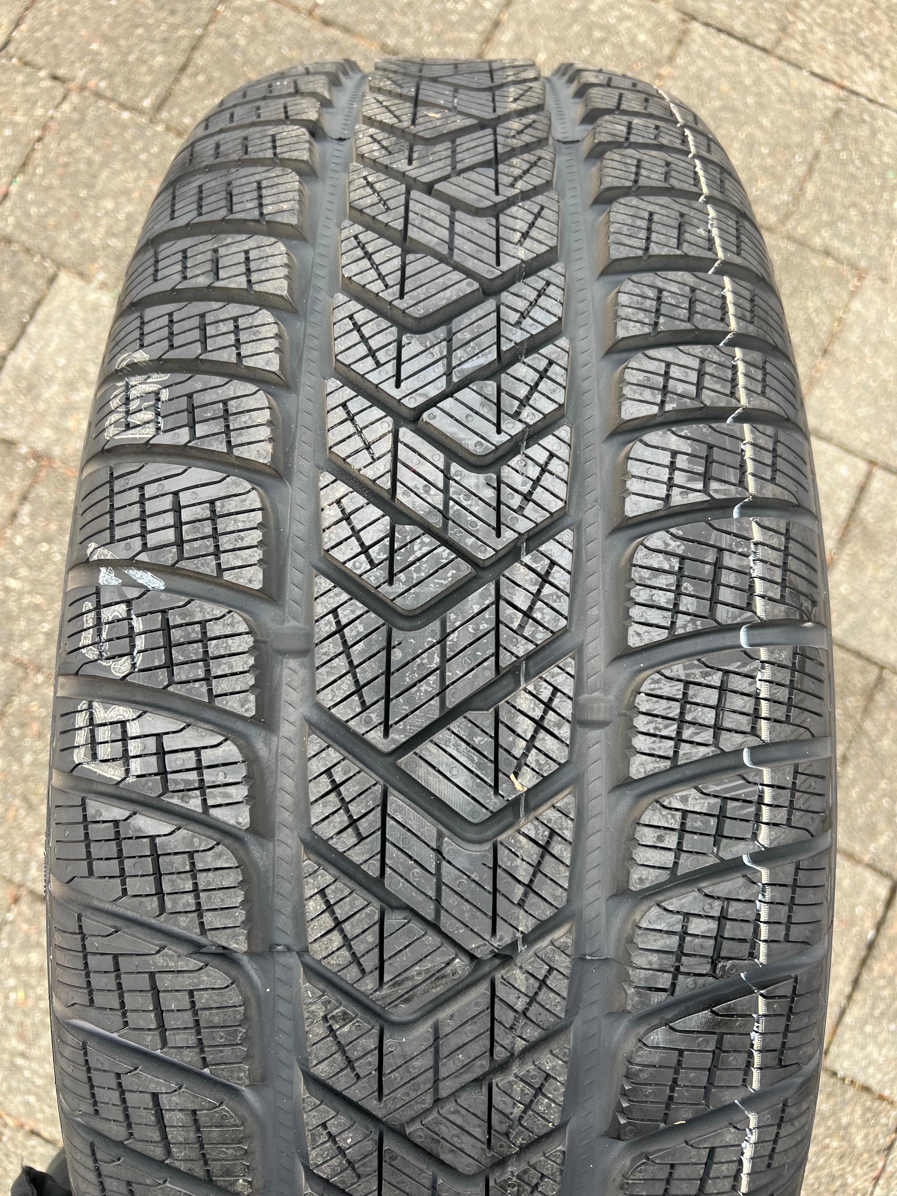 1 x 255/60R18 112H neumático de invierno Pirelli Scorpion Winter MO-V NUEVO 2019