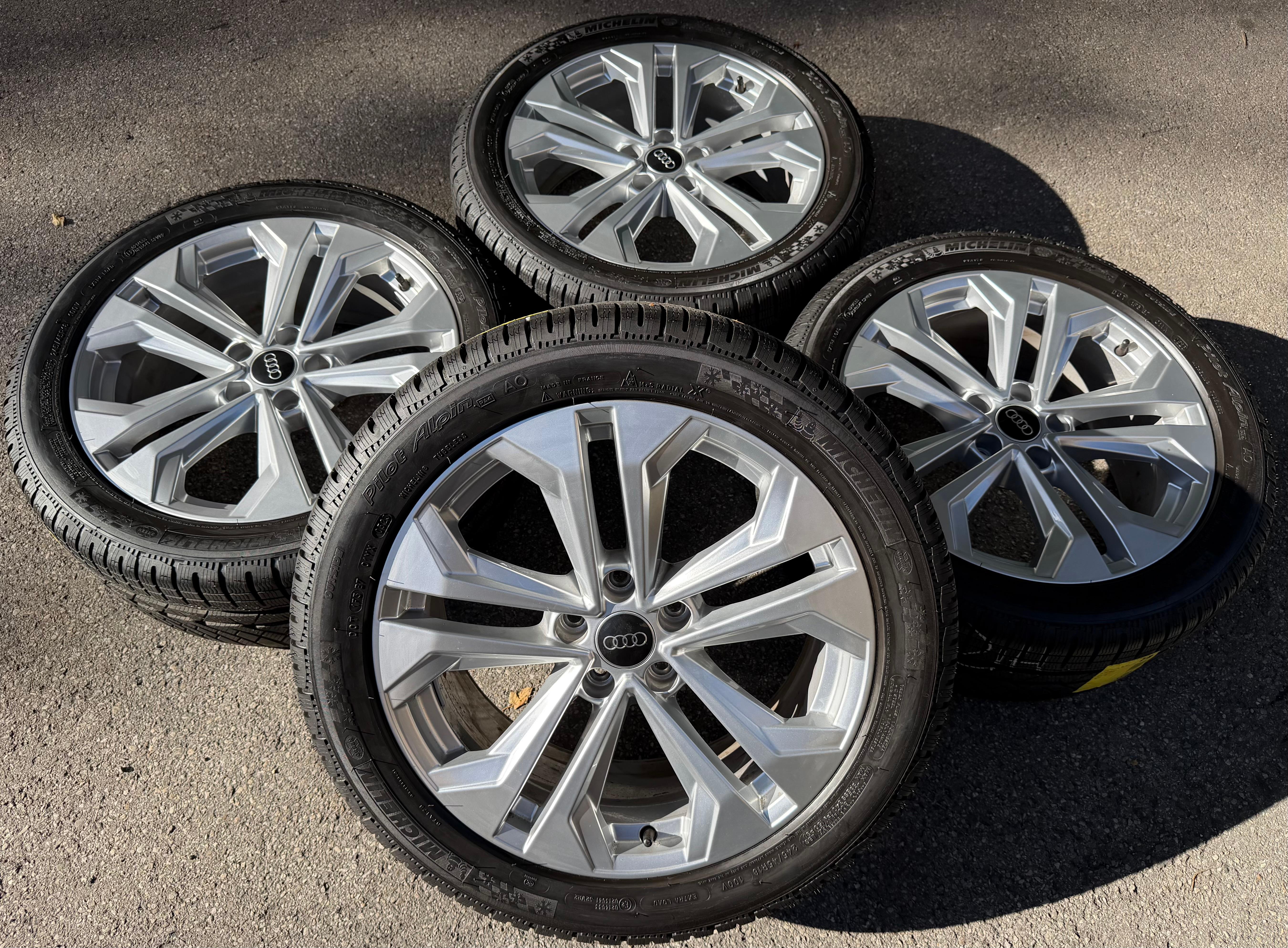 4 ruedas de invierno de aleación originales de 18" para Audi A4 Allroad 8W B9 8W9601025L 245/45R18 100V Michelin