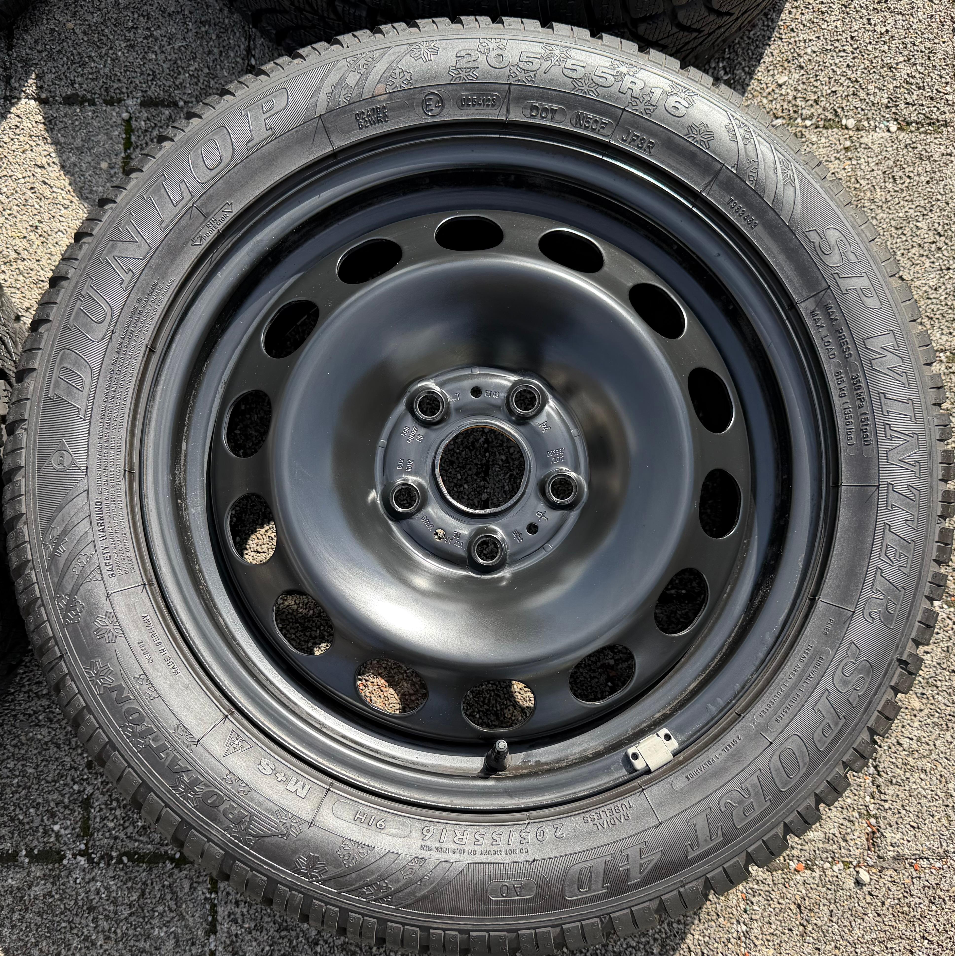 4 Winterräder VW Golf 7 Audi A3 8V Seat Leon 5F Skoda Octavia 5E 205/55R16 91H Dunlop