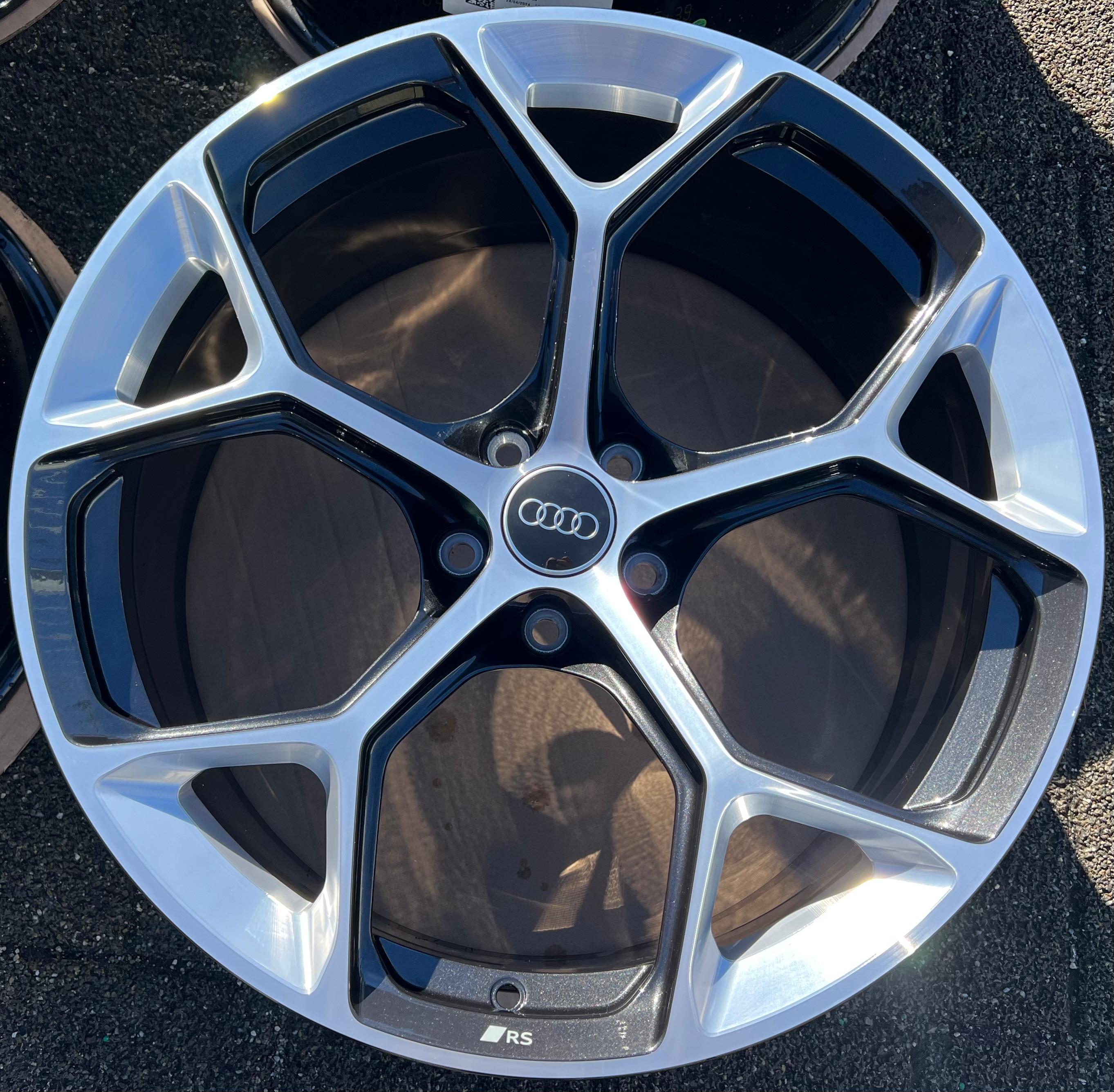 4 ORIGINAL 20" ALUFELGEN FELGEN AUDI A5 S5 RS5 A4 RS4 B9 8W 8W0601025GJ 9x20 ET22