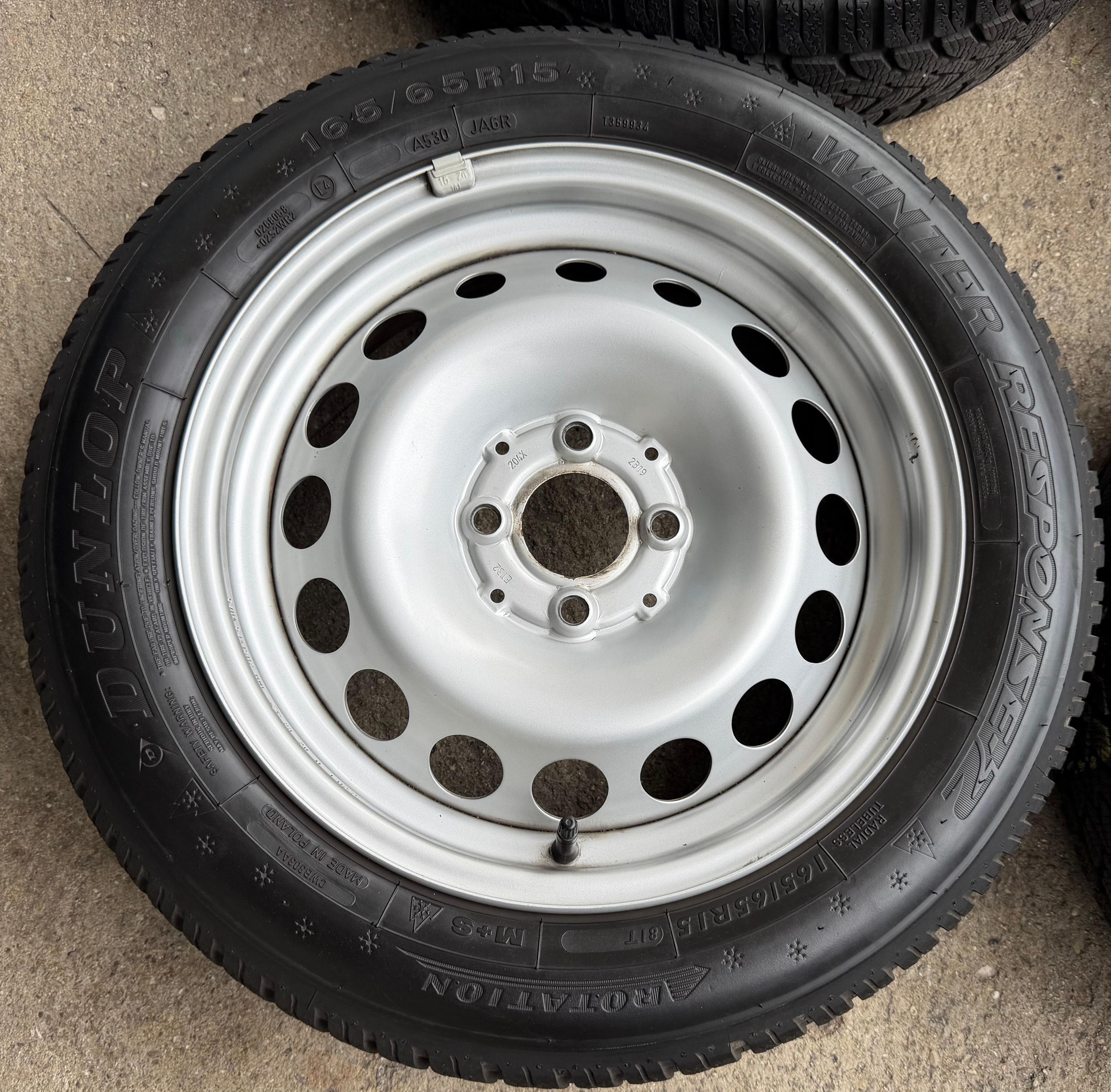4 Original Winterräder Smart 453 165/65R15 81T 185/60R15 84T Dunlop RDKS 2021