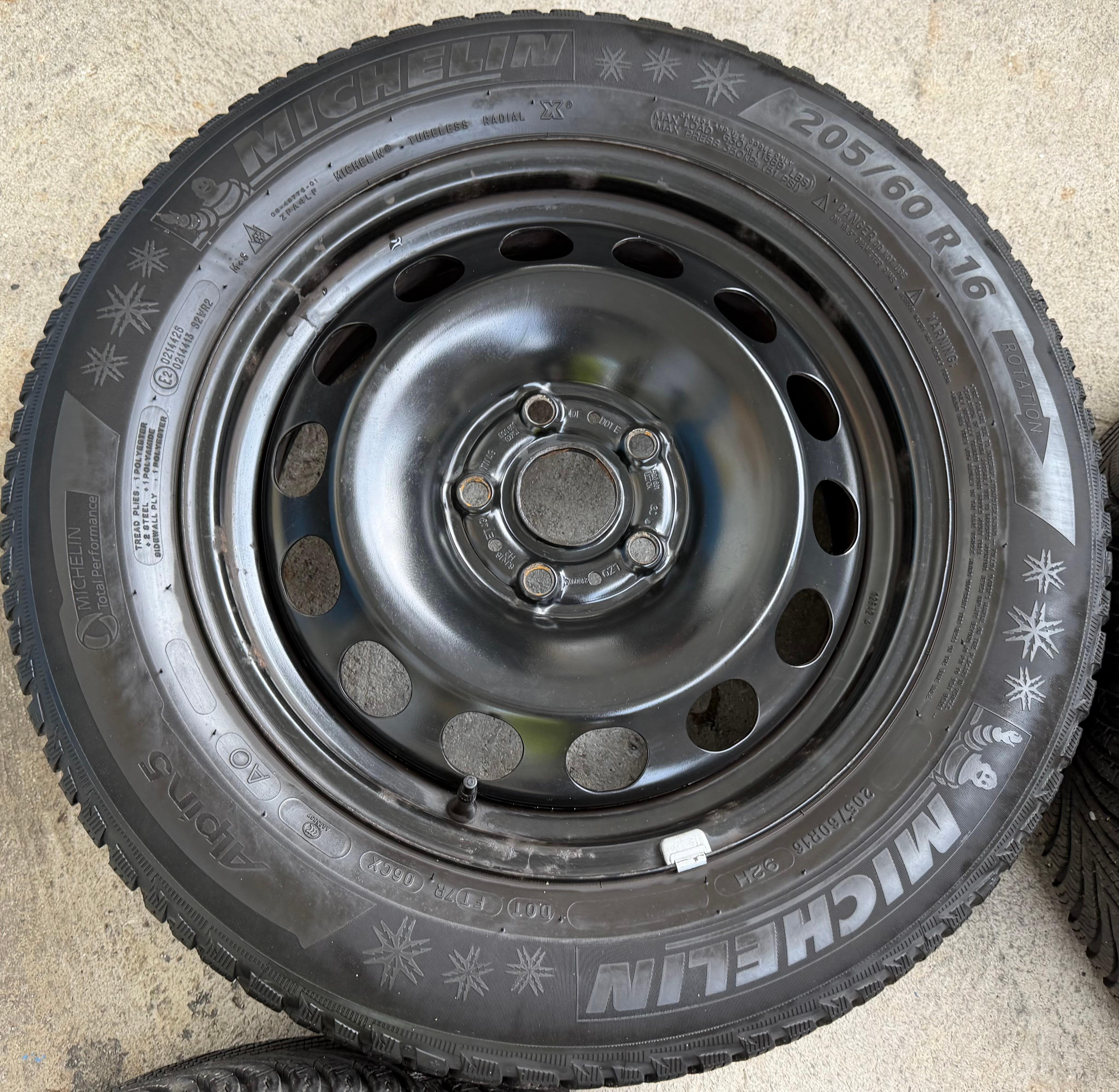4 Winterräder Audi Q2 GA VW T-ROC A11 205/60R16 92H Michelin Alpin 5 Winterreifen