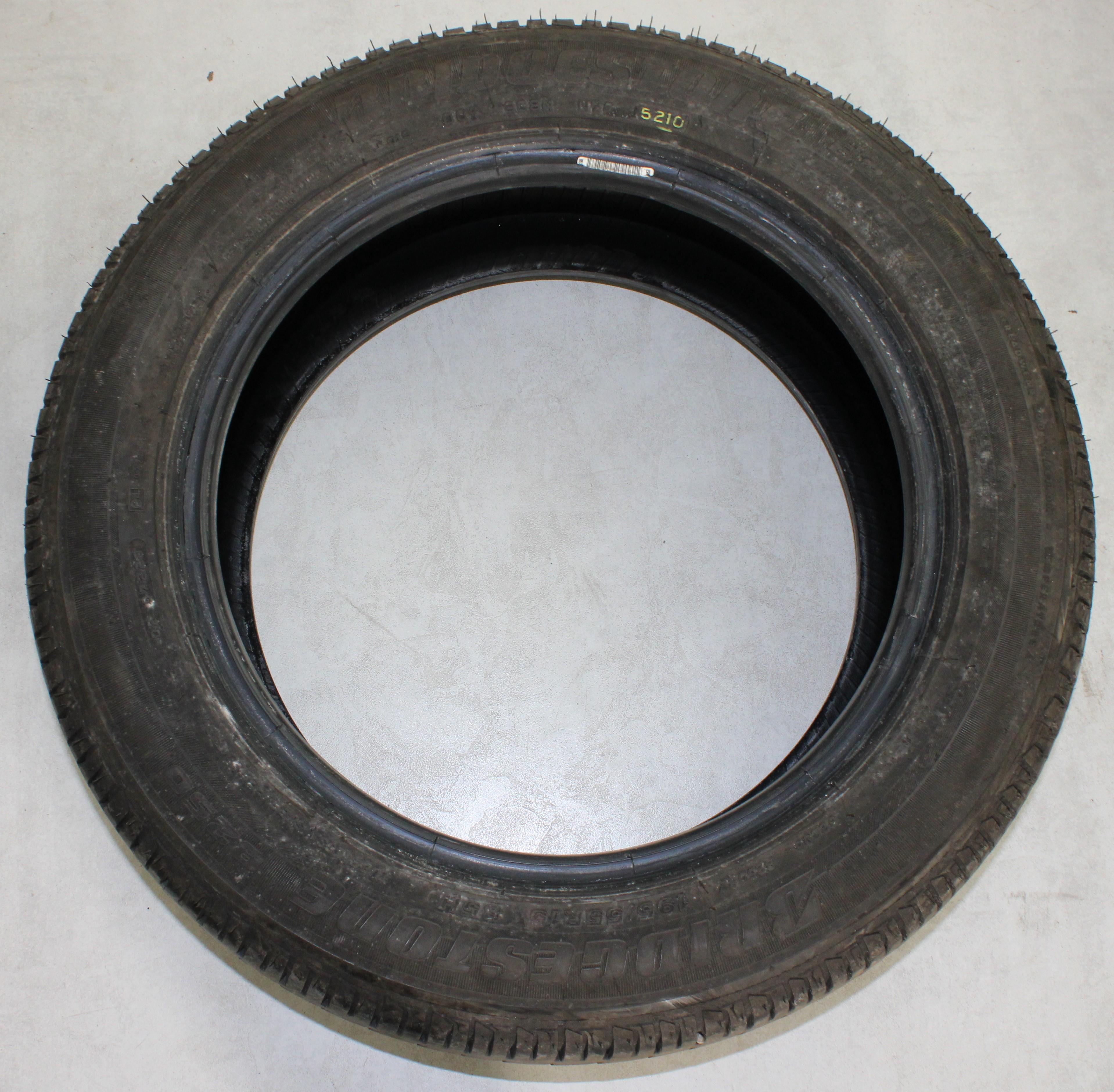 4 x 195/55R15 85H Sommerreifen Bridgestone B250 2x6mm/2x6,5-7mm 1x2010/3x2011