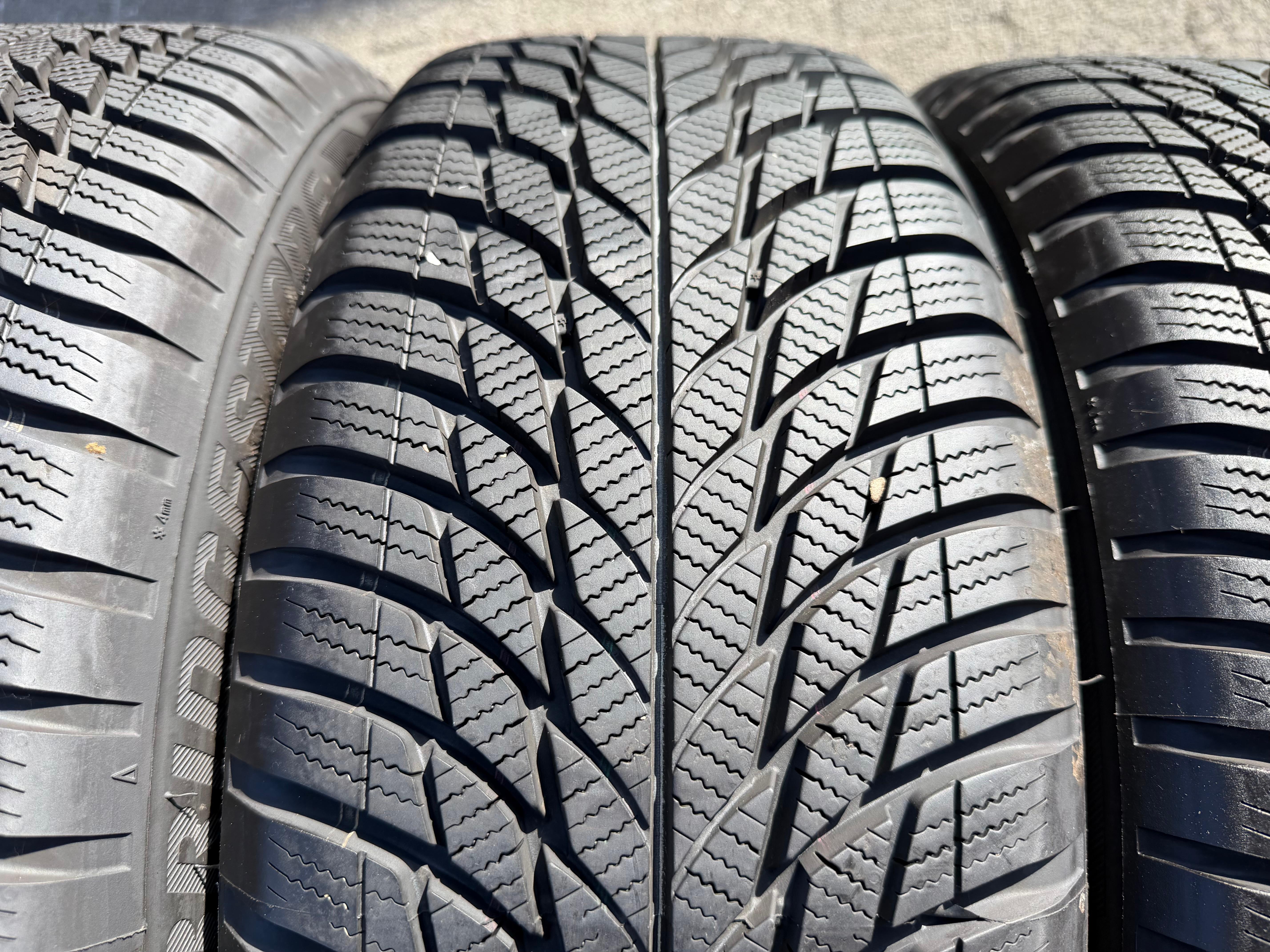 4 Original Alu Winterräder Audi A1 GB 82A601025C 195/55R16 91V Bridgestone