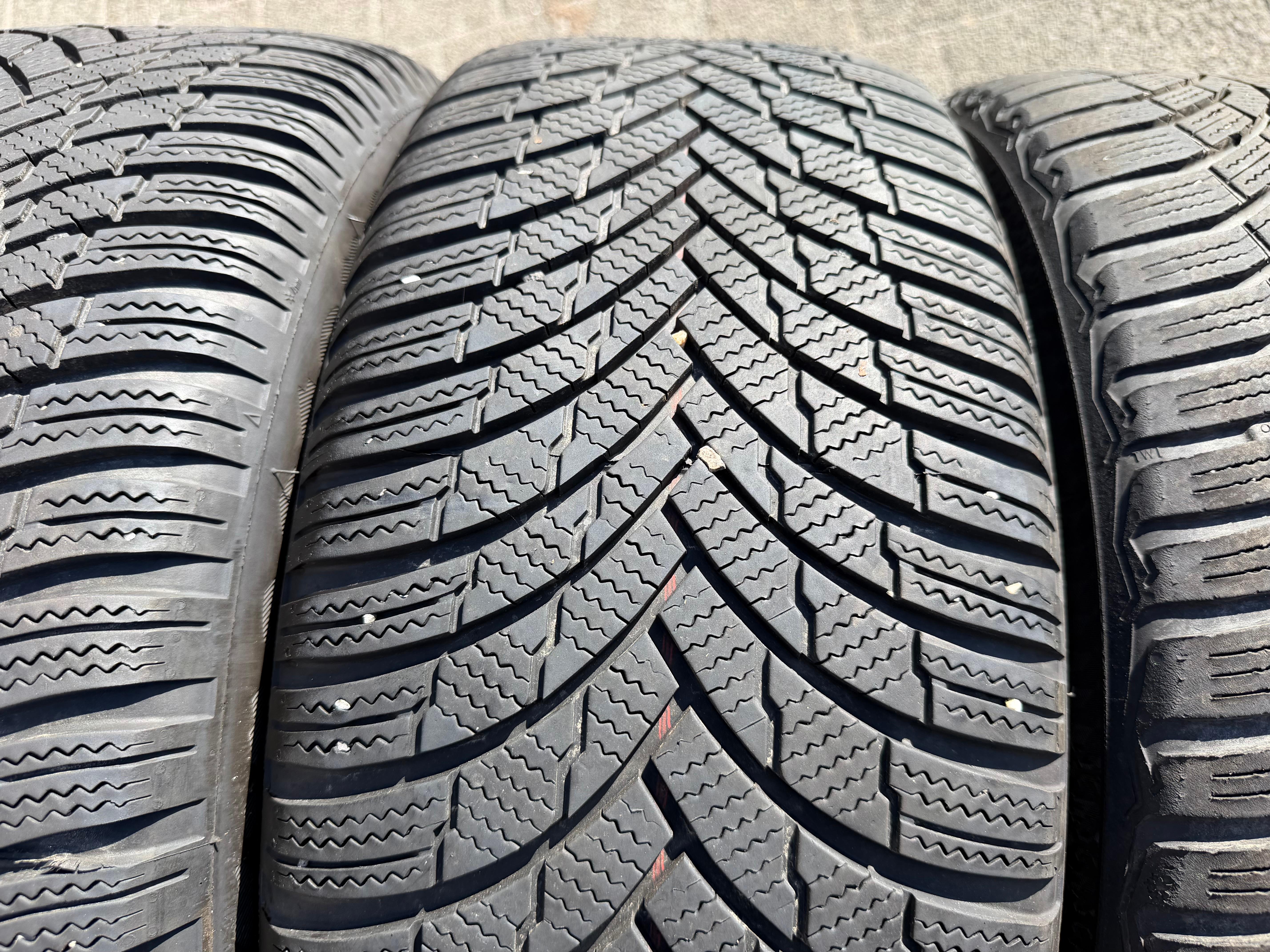 4 Original 17" Alu Winterräder Mercedes C-Klasse W205 A2054018000 225/50R17 98V