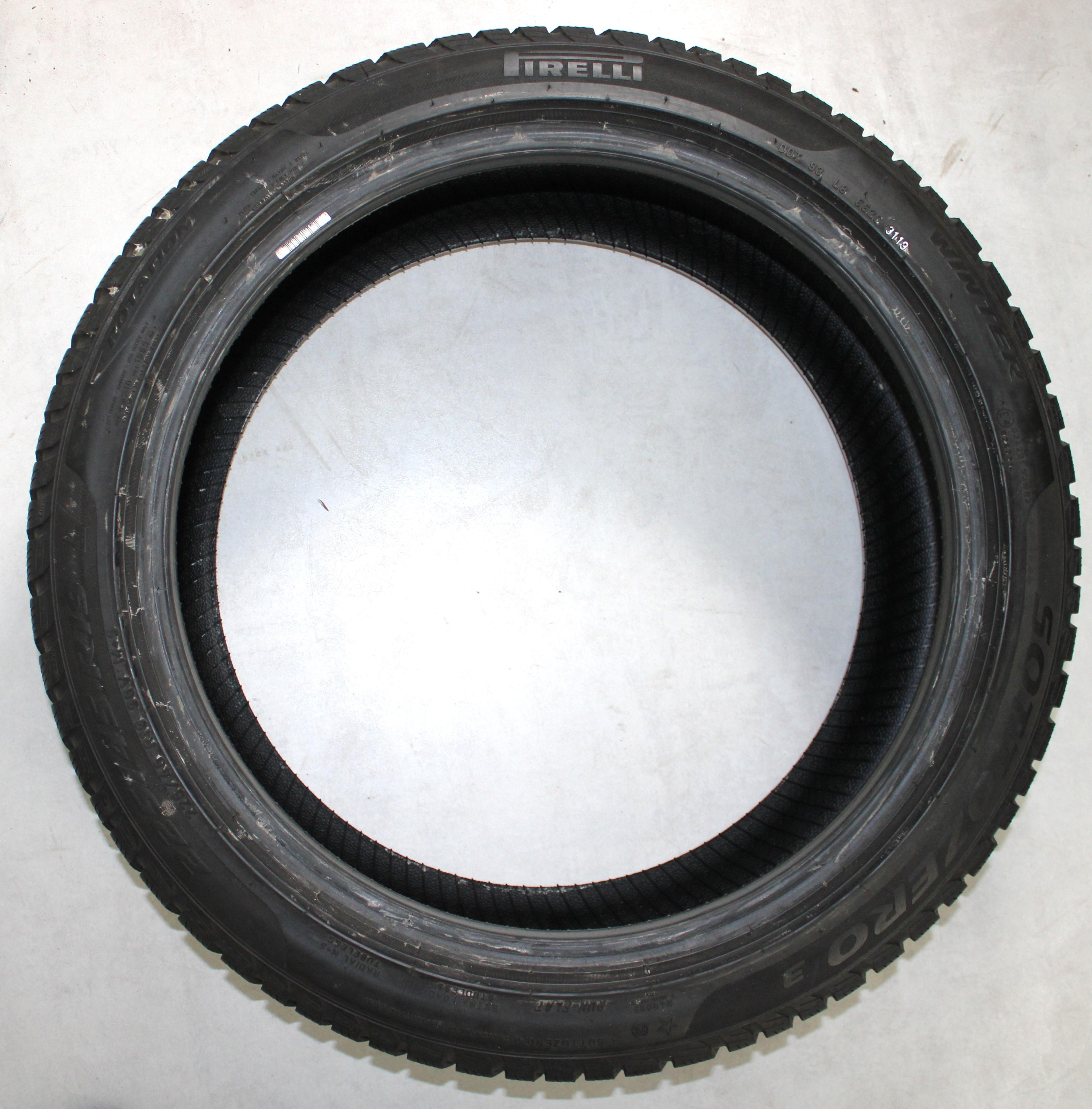 4 x 225/45R19 96V Winterreifen Pirelli Sottozero 3 Runflat 6mm 1x2018/3x2019 *