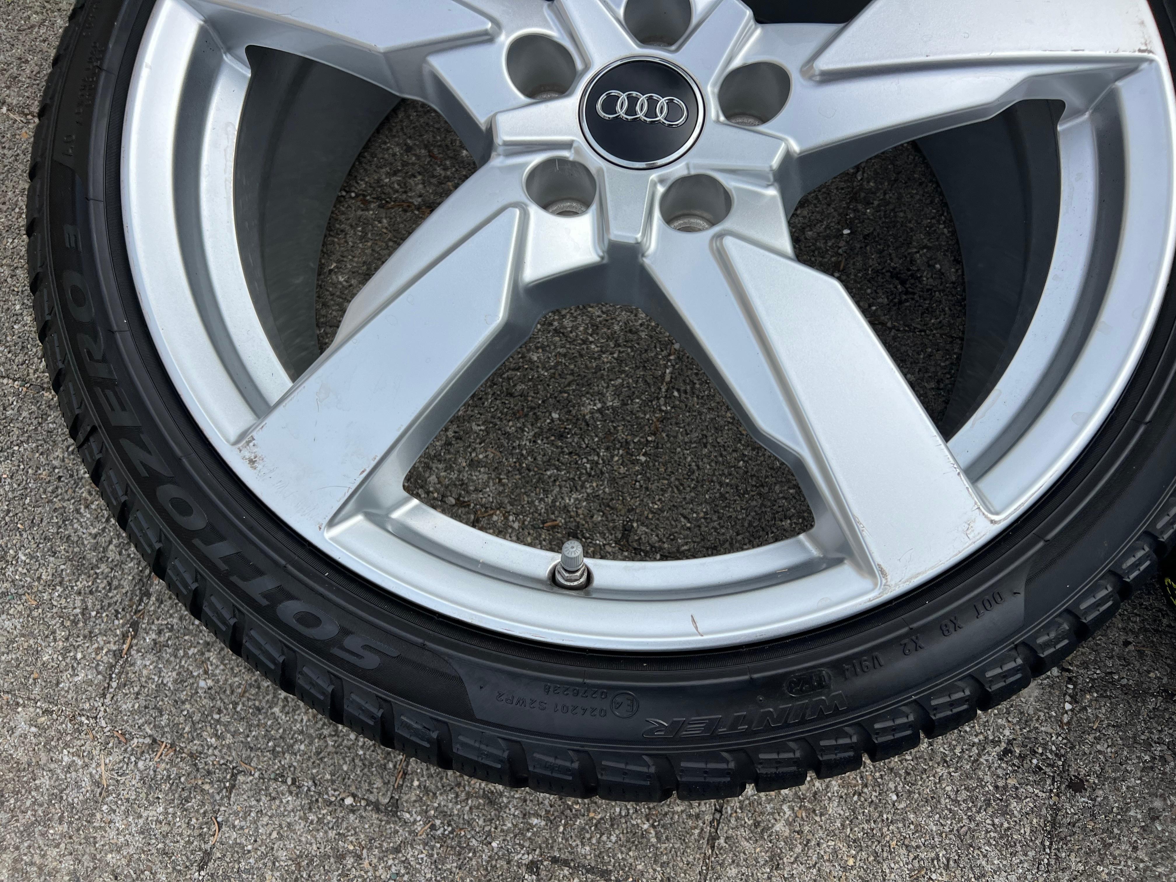 4 ORIGINELE 19" ALUMINIUM WINTERWIELEN AUDI TT TTS 8S 8S0601025AG 225/40R19 93V 2023 GRATIS VERZENDING