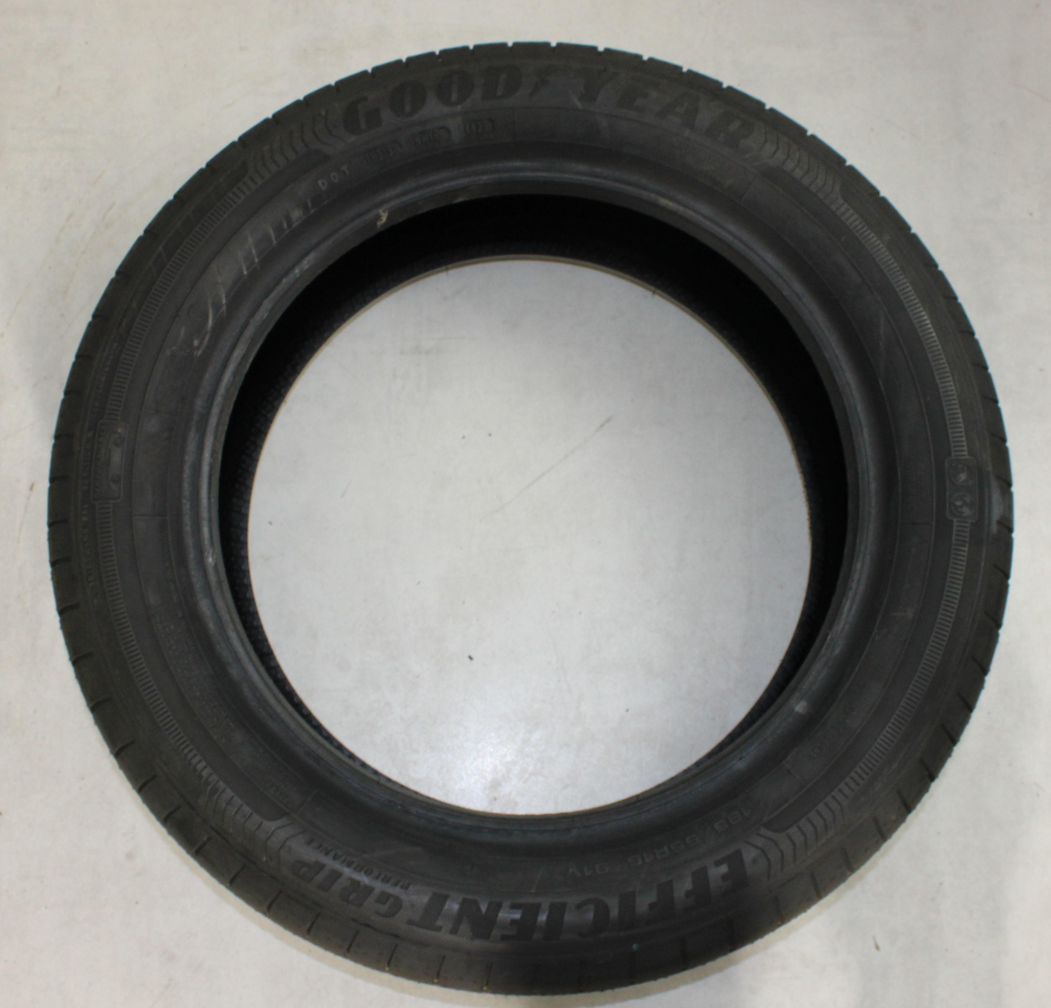 4 neumáticos de verano Goodyear Efficient Grip Performance 195/55R16 91V, perfil completo, 2023
