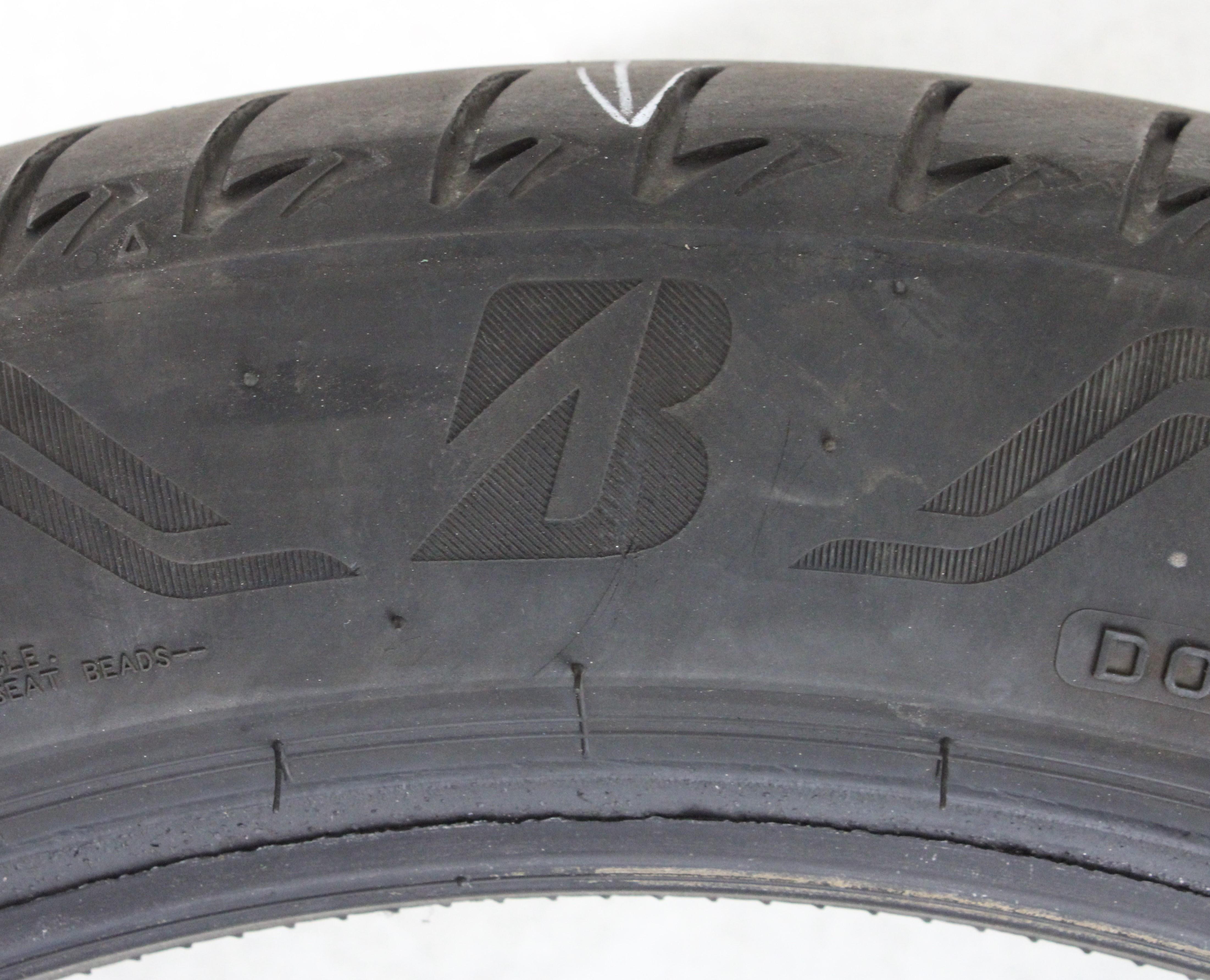1 x 245/45R20 103W Sommerreifen Bridgestone Alenza 001* Runflat 5-5,5mm 2024