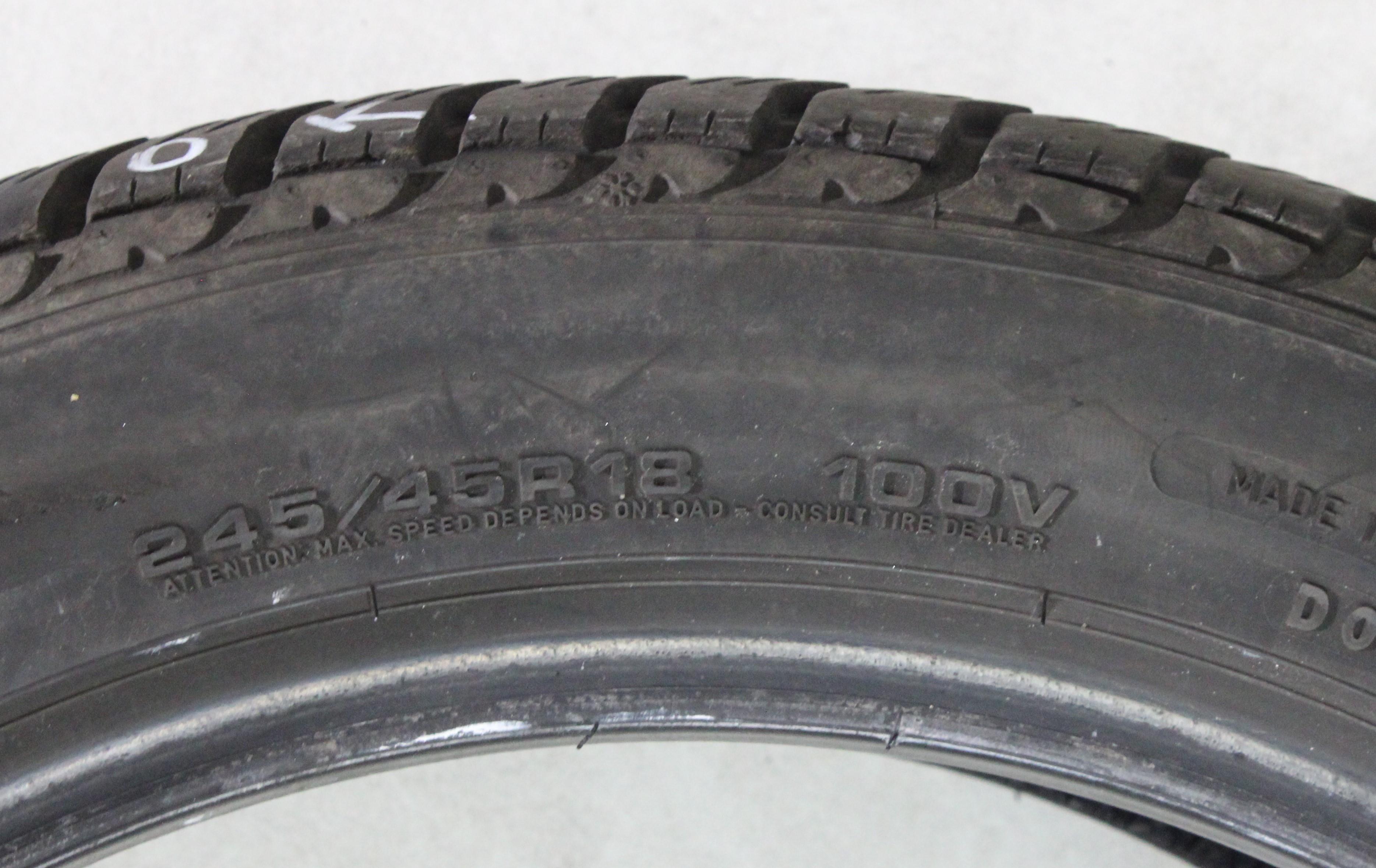 2 x 245/45R18 100V Winterreifen Goodyear Ultra Grip 8 Performance MO* 6-6,5mm 2023
