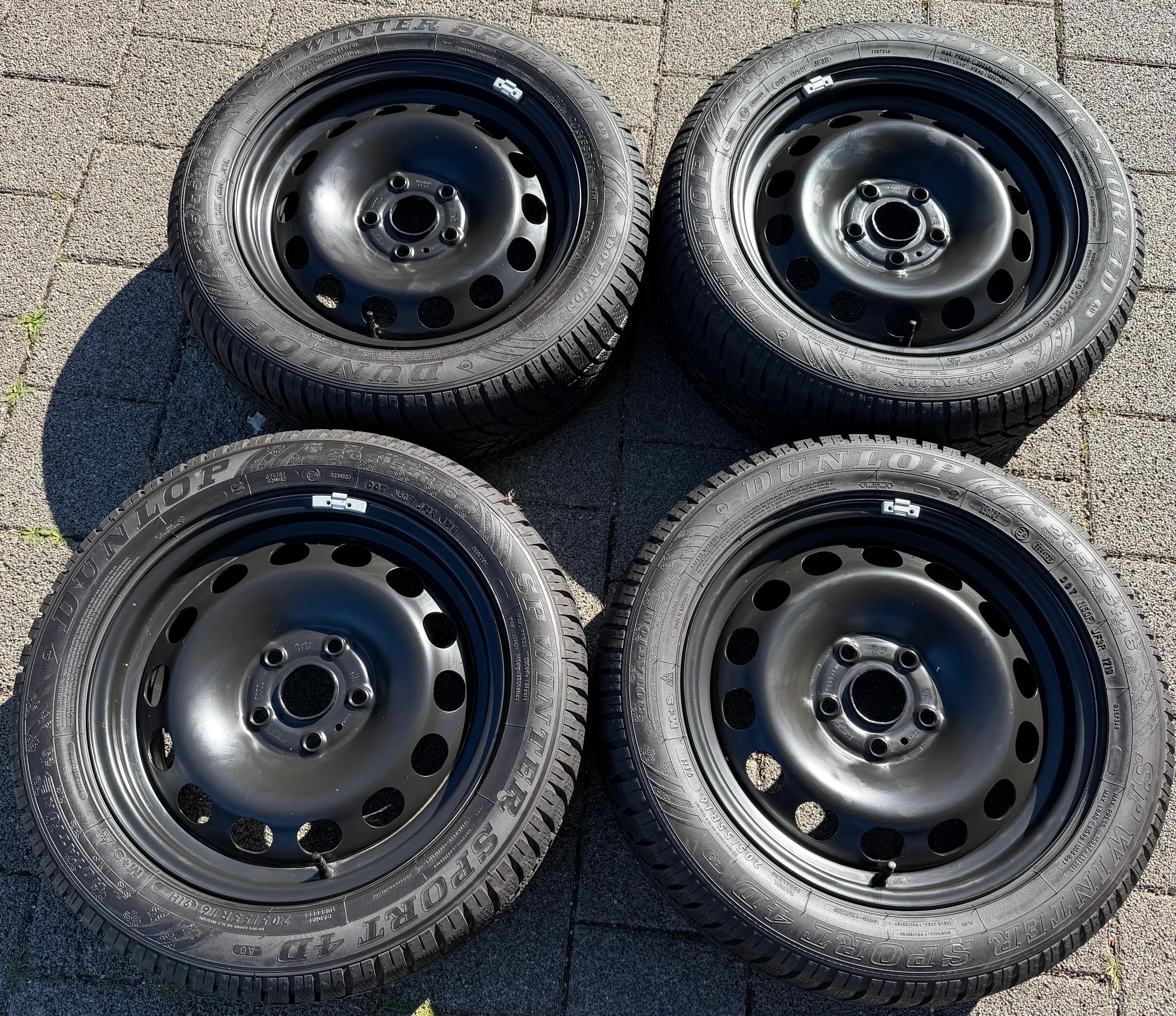 4 ruote invernali VW Golf 7 Audi A3 8V Seat Leon 5F Skoda Octavia 5E 205/55R16 91H Dunlop