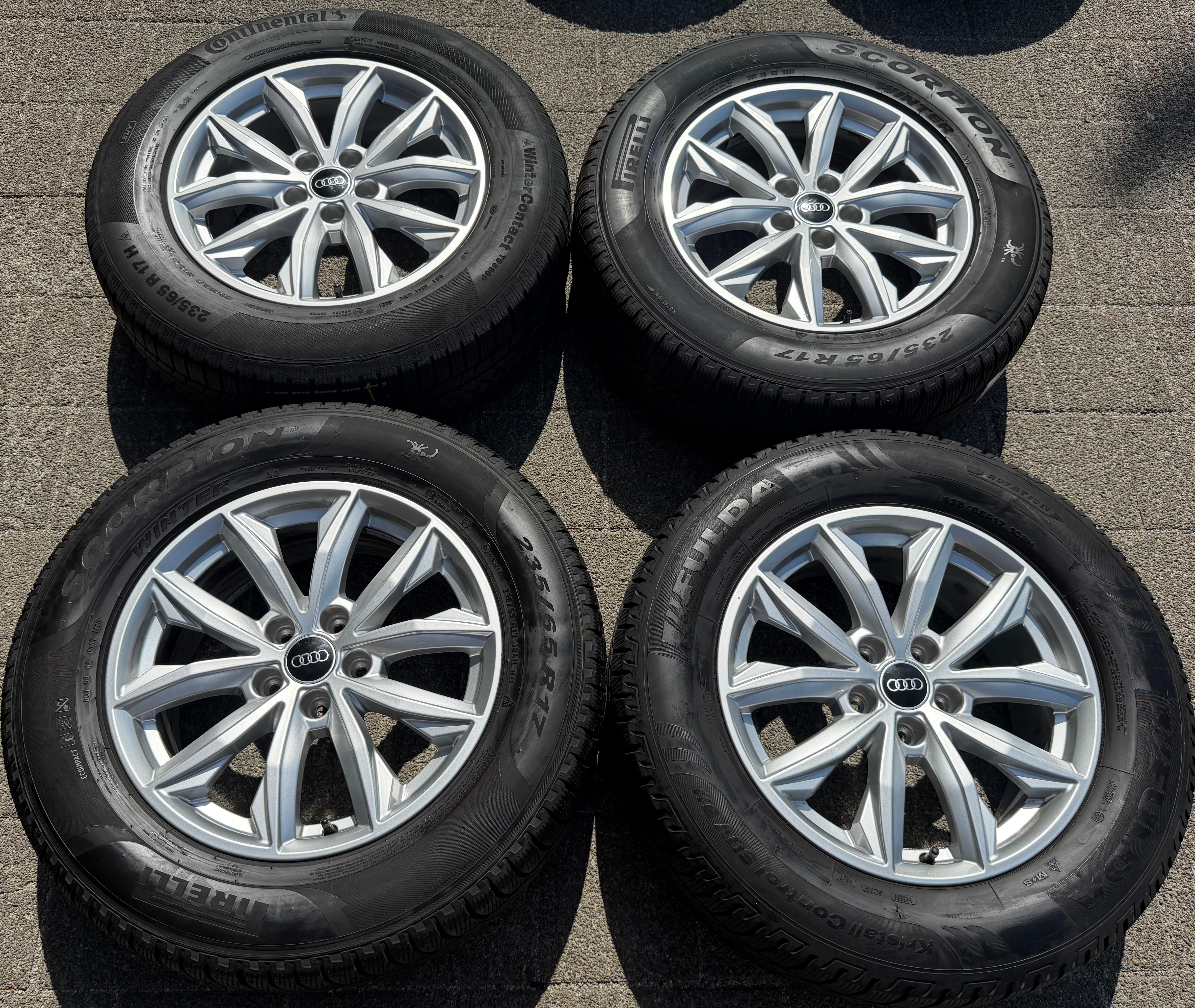 4 Original 17" Alufelgen Audi Q5 FY 80A601025J 7x17 ET34 Felge