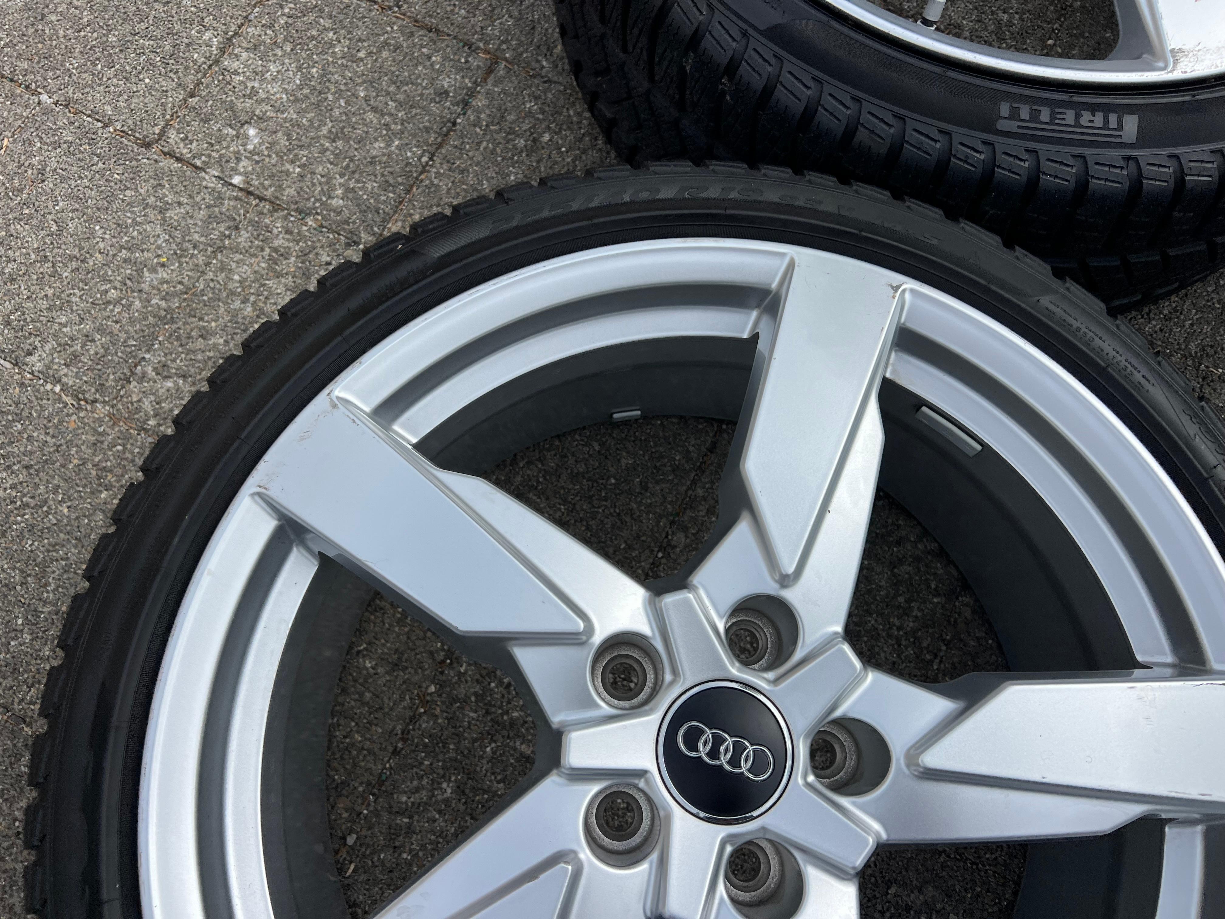 4 ORIGINELE 19" ALUMINIUM WINTERWIELEN AUDI TT TTS 8S 8S0601025AG 225/40R19 93V 2023 GRATIS VERZENDING