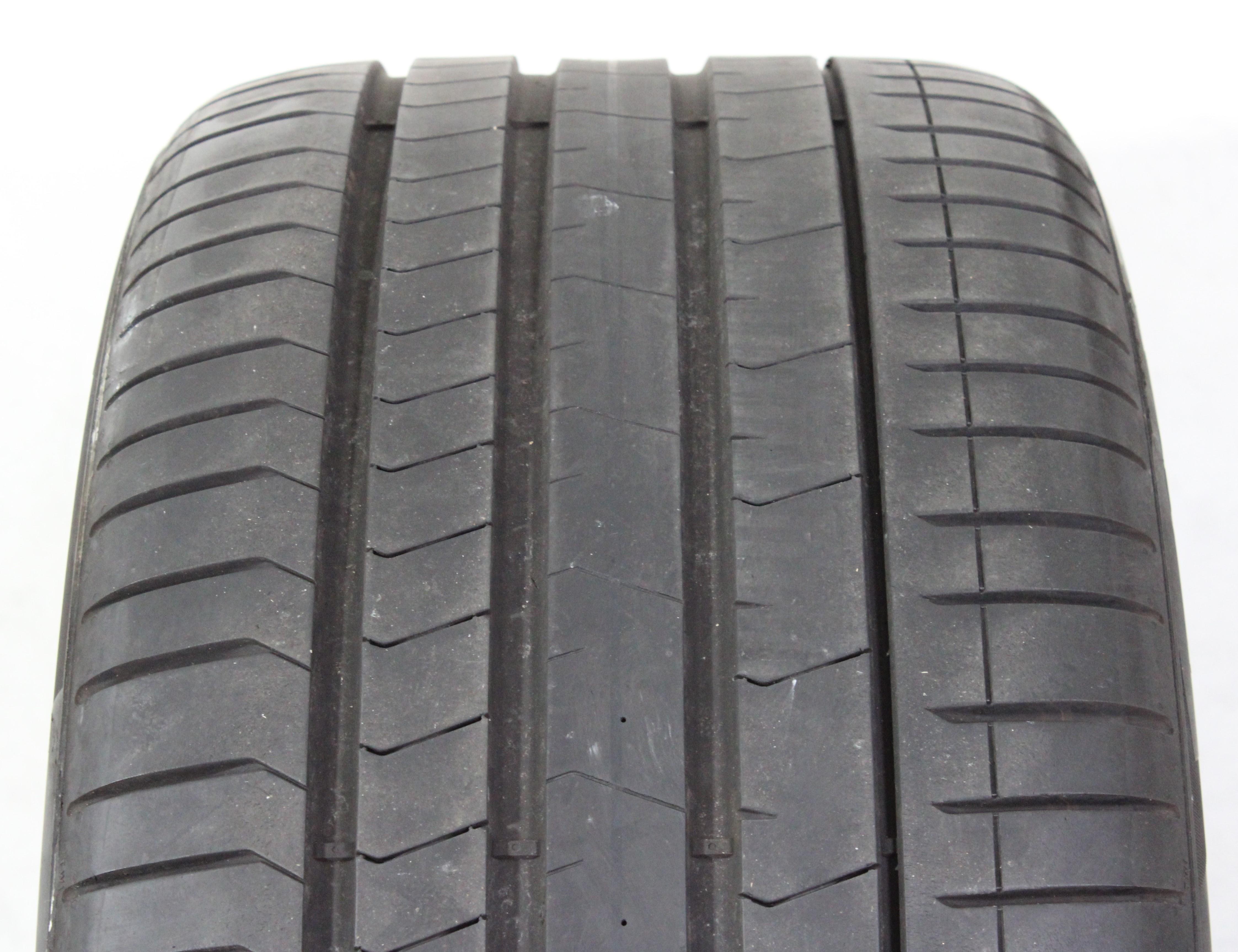1 x 315/35R21 111Y zomerband Pirelli Pzero PZ4 Runflat 5,5-6 mm 2019 *
