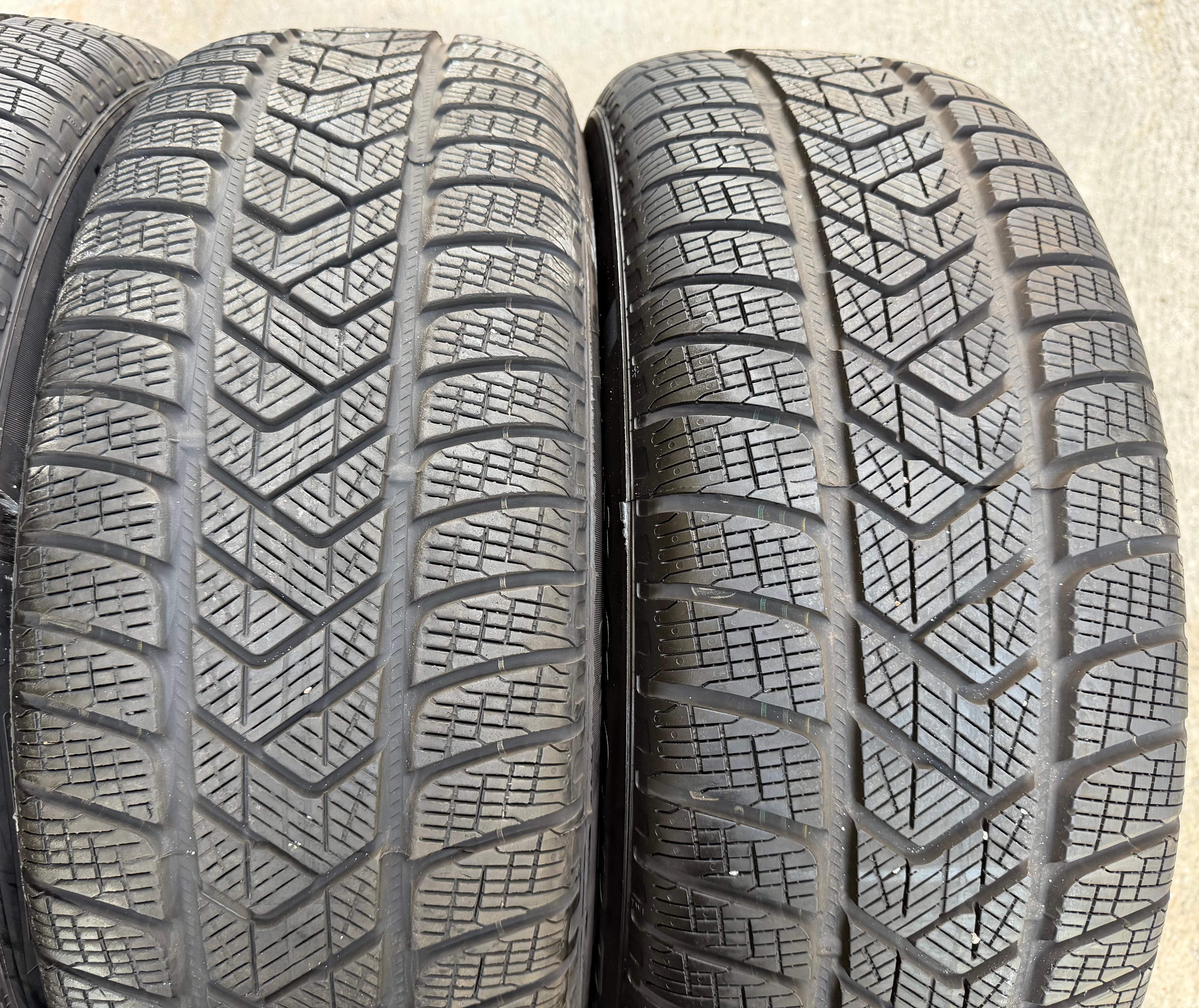 4 Original 19" Alu Winterräder Audi Q5 SQ5 FY 80A601025K 235/55R19 101H Pirelli Pirelli