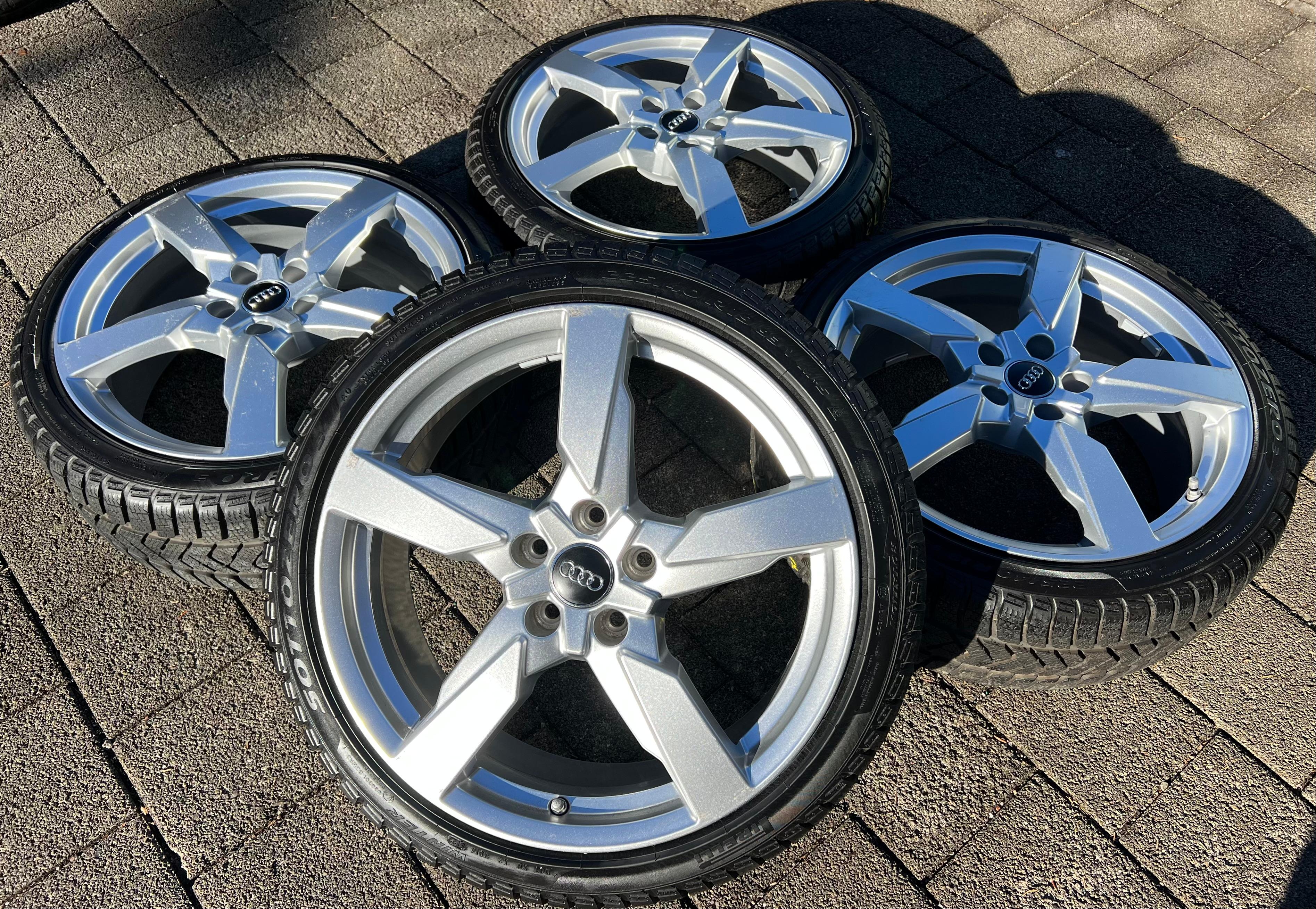 4 ORIGINAL 19" ALUFELGEN FELGEN AUDI TT TTS 8S0601025AG 8x19 ET52 RDKS FREIHAUS