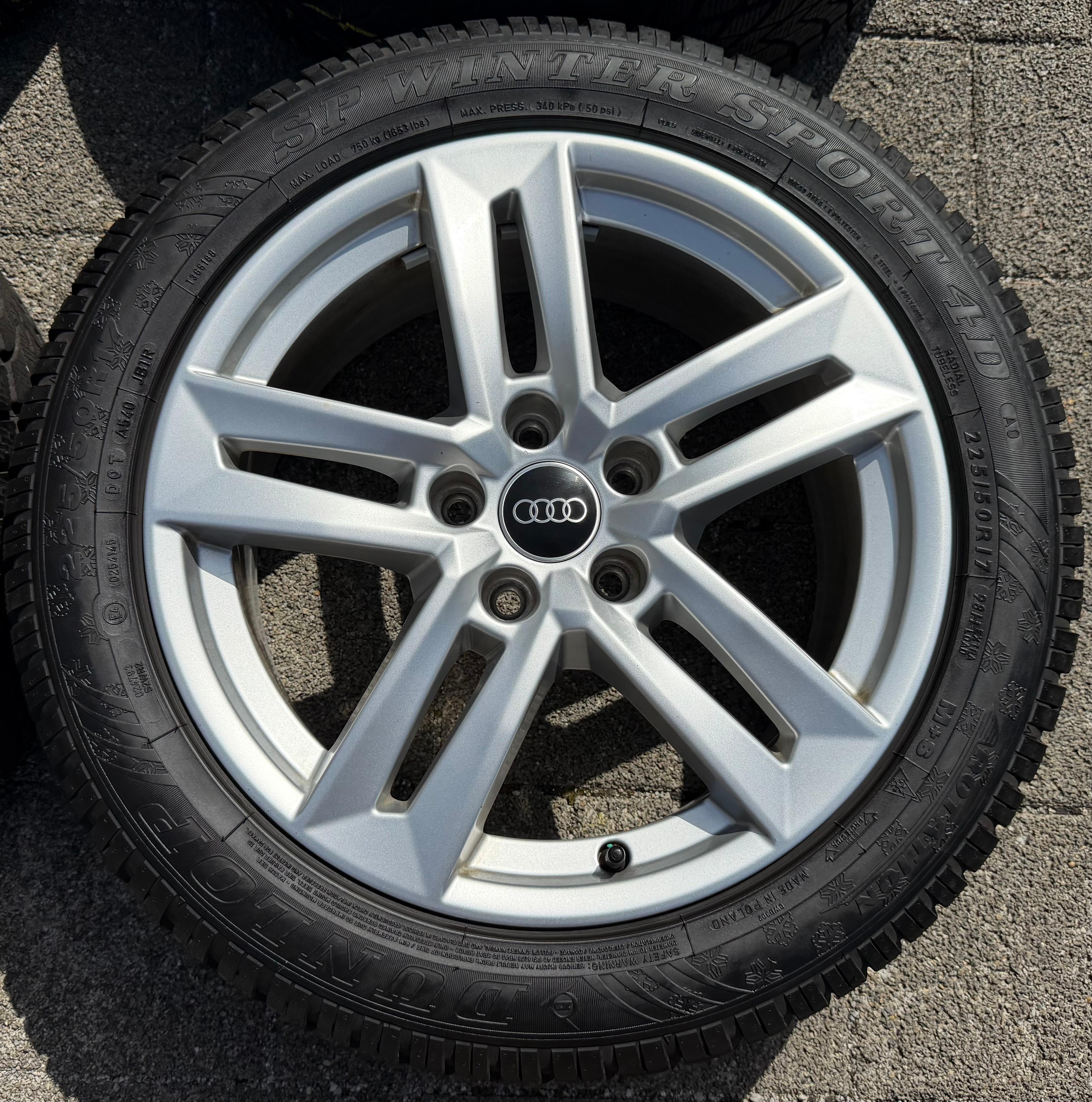4 Original 17" Alu Winterräder Audi A4 B9 8W 8W0601025P 225/50R17 98H Dunlop 2020