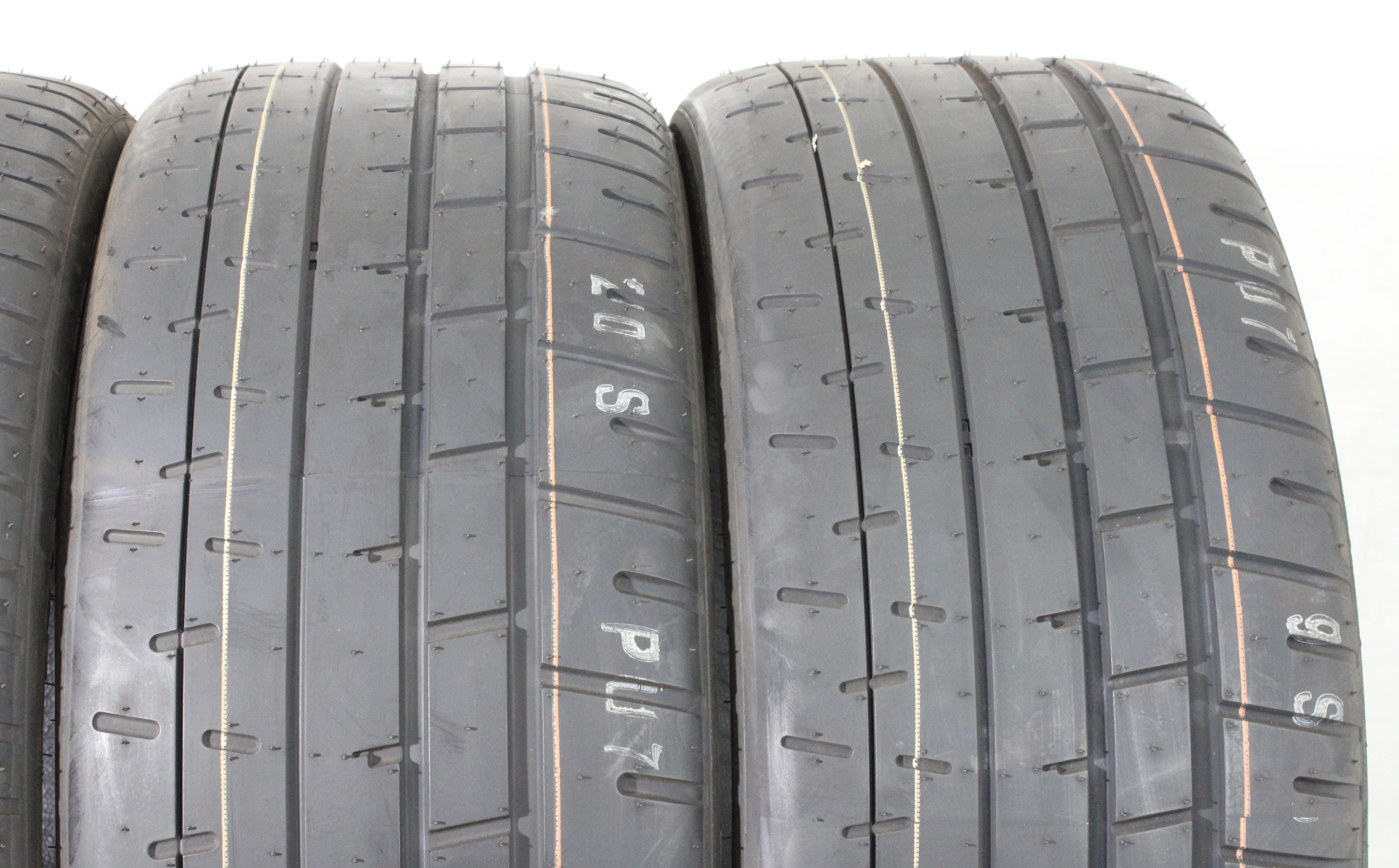 4 stuks 245/35R19 93Y zomerbanden Pirelli PZero Trofeo R AO nieuw 2023