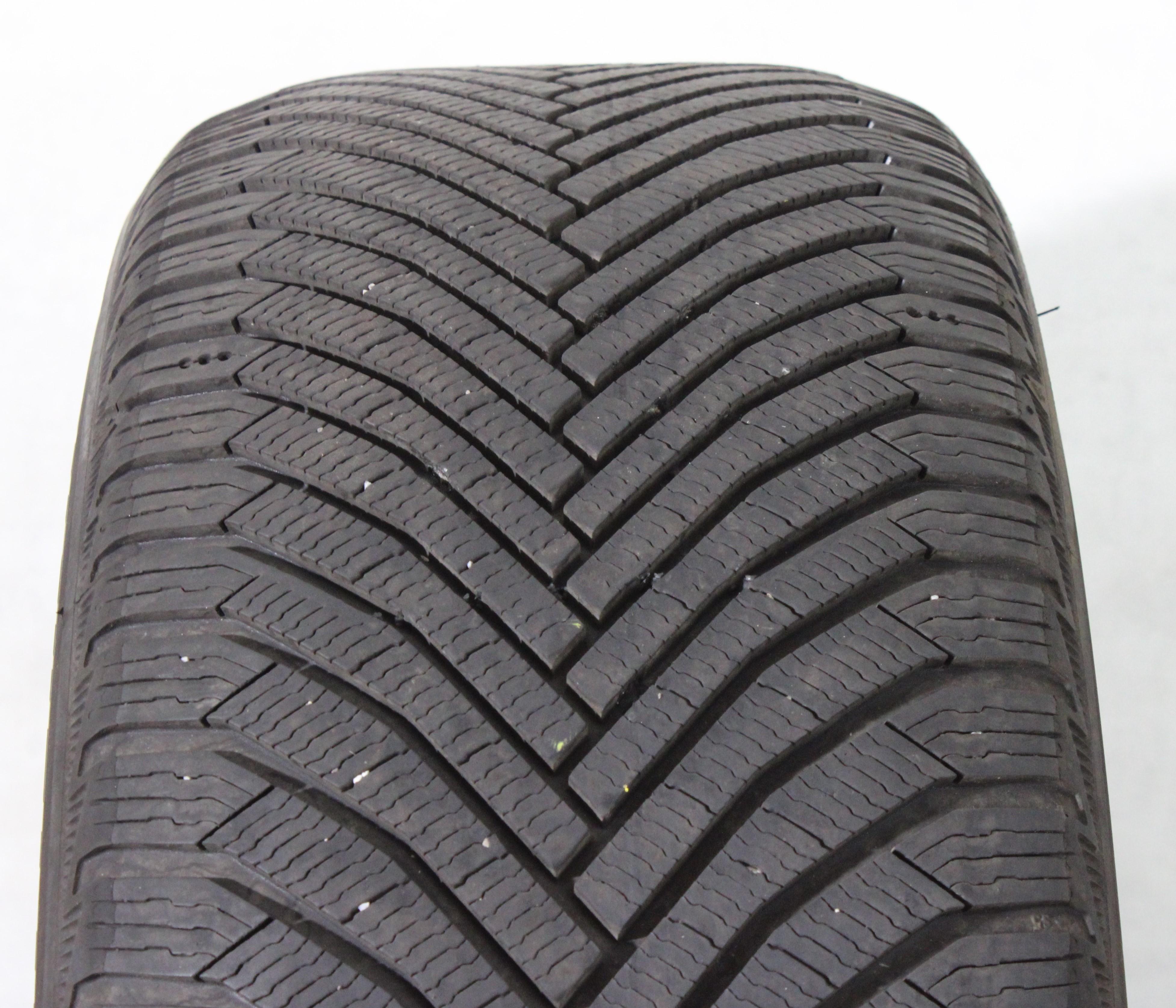 1 x 235/55R17 103V Pneu hiver Michelin Alpin 7 7mm 2025 XL