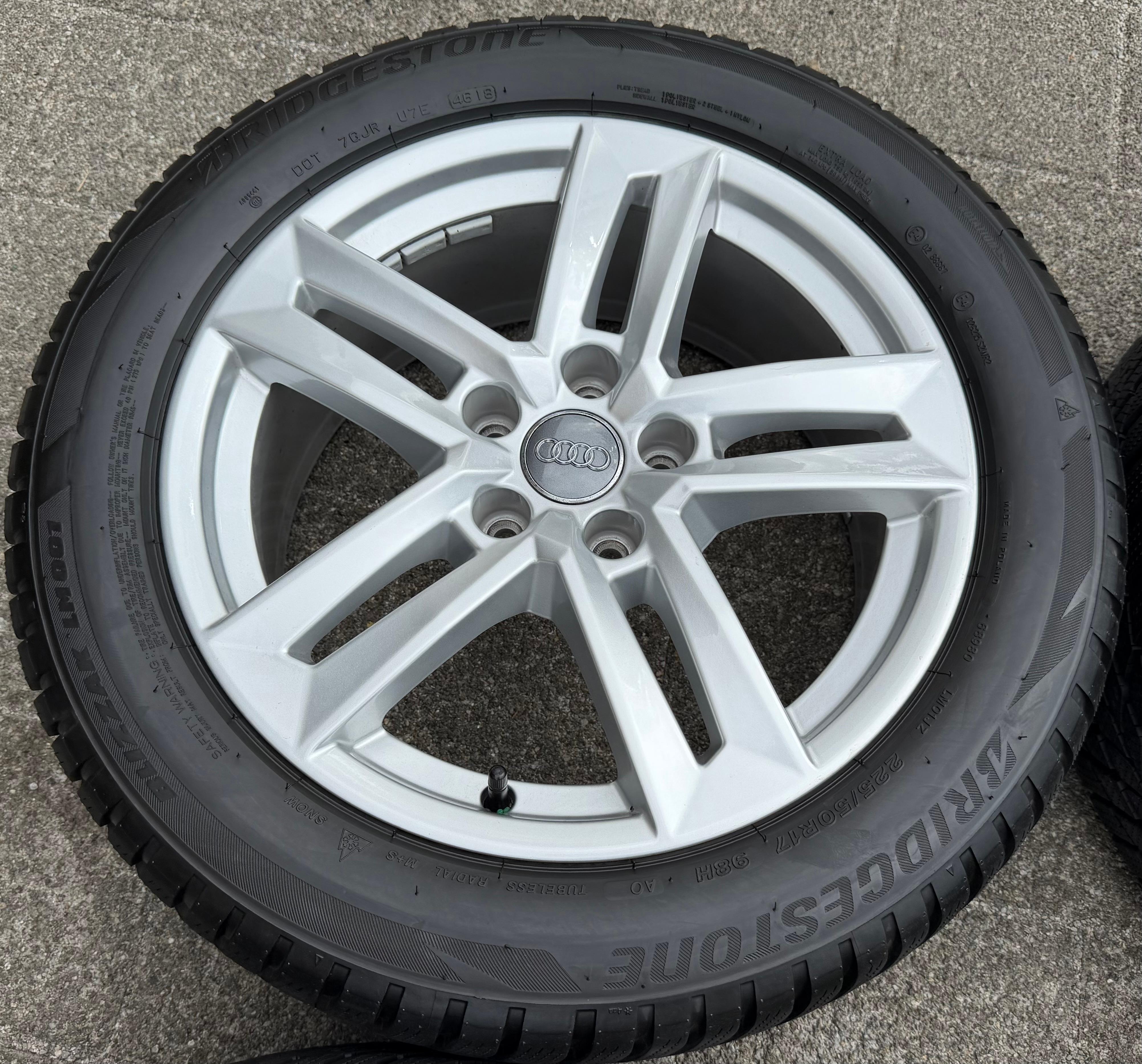 4 originele 17" aluminium winterwielen Audi A4 B9 8W 8W0601025P 225/50R17 98H Bridgestone